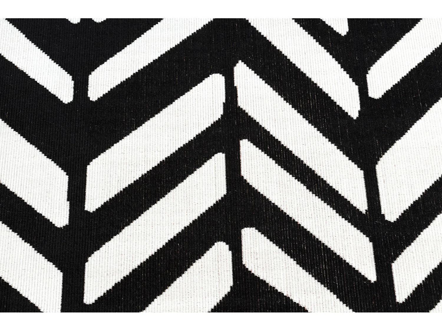 Modern tapijt MUNDO E0571 visgraat outdoor beige / zwart 140x190 cm