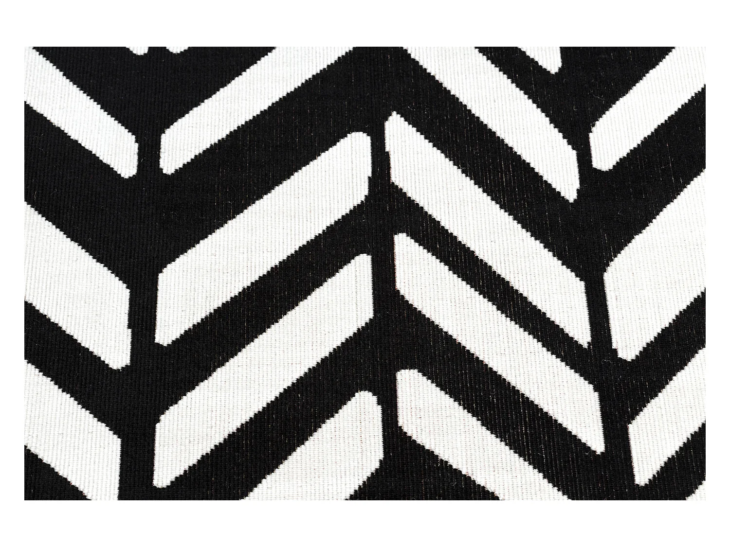 Tapis moderne MUNDO E0571 chevron extérieur beige / noir 140x190 cm