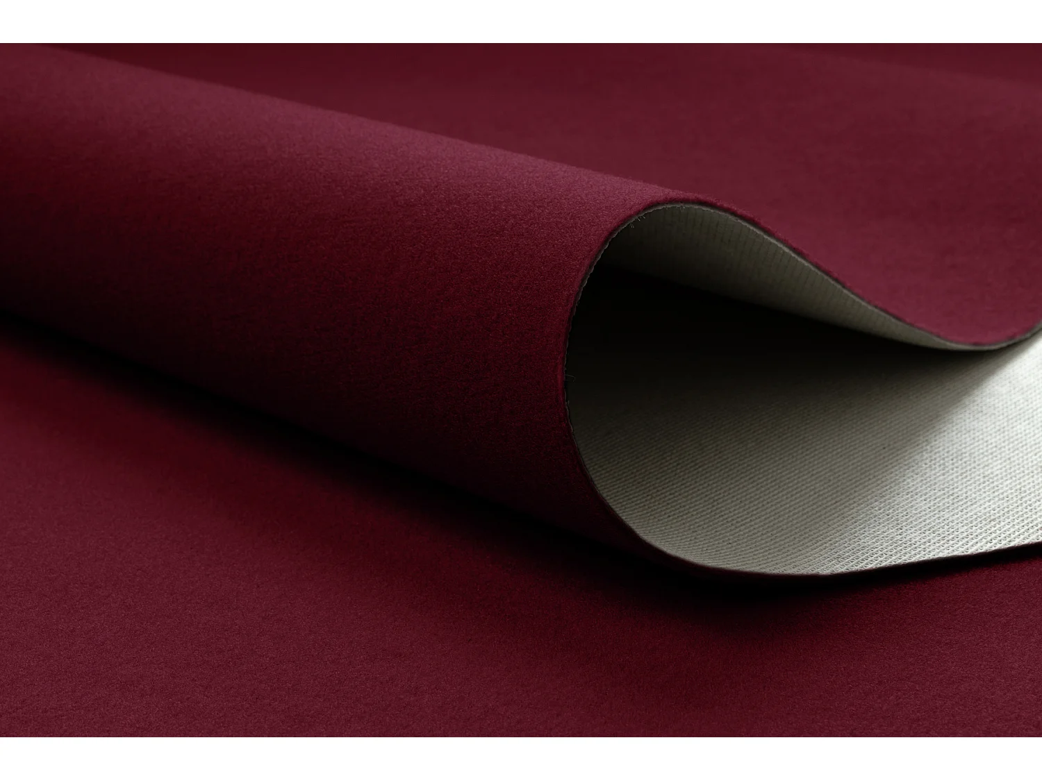 Tapis ANTIDÉRAPANT RUMBA 1375 couleur unique cerise 150x200 cm