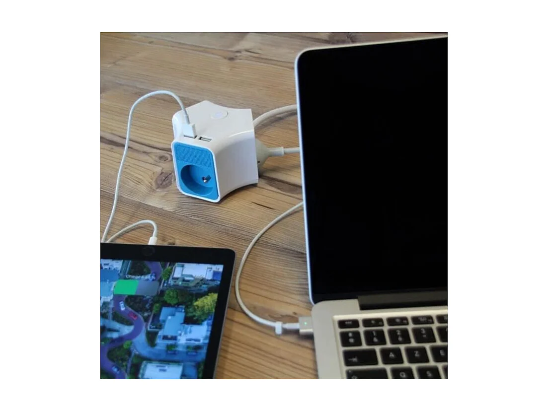 Cube multiprise 1,5m - 3 prises 16A et USB - Chacon