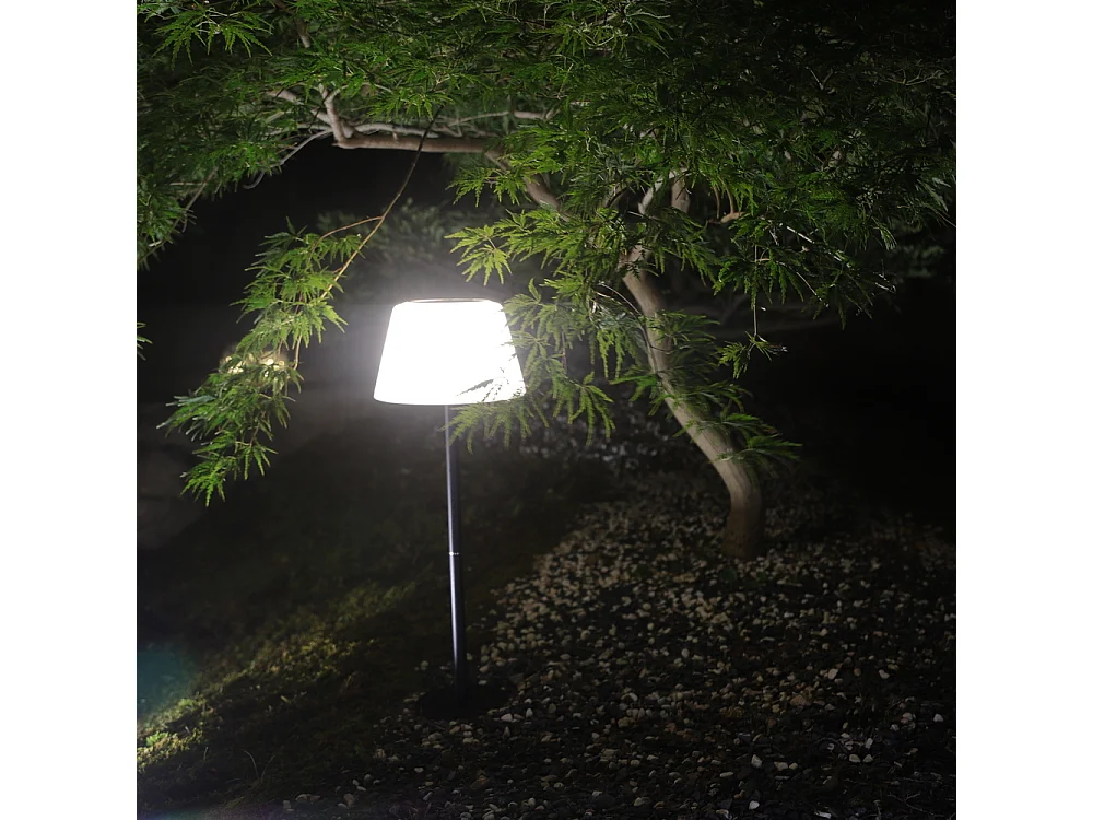 Lot de 2 lampadaires solaires EZIlight® Solar lamp L40