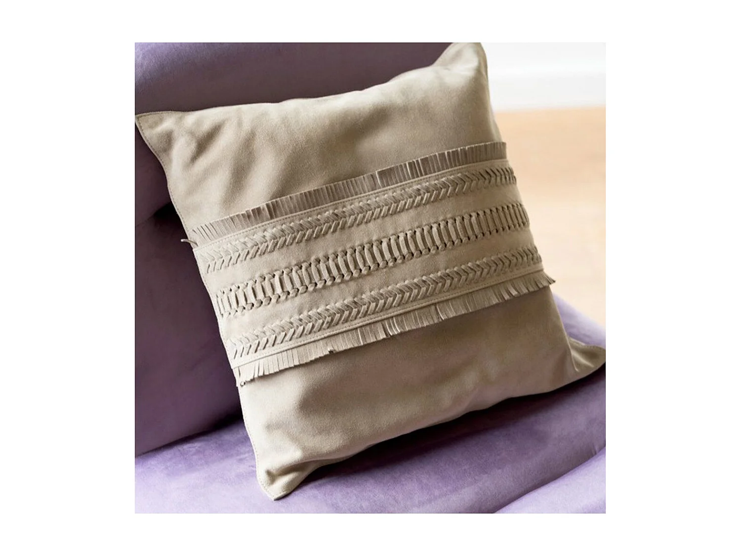 Cuscino quadrato con bordo in pelle grigio chiaro 43x43cm