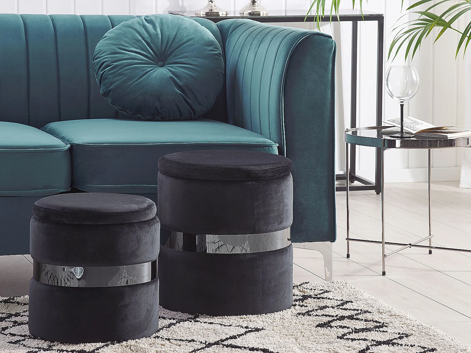 Lot de 2 poufs avec rangement DORIS Velours Noir 35/30 cm 35/30 cm 44/36 cm