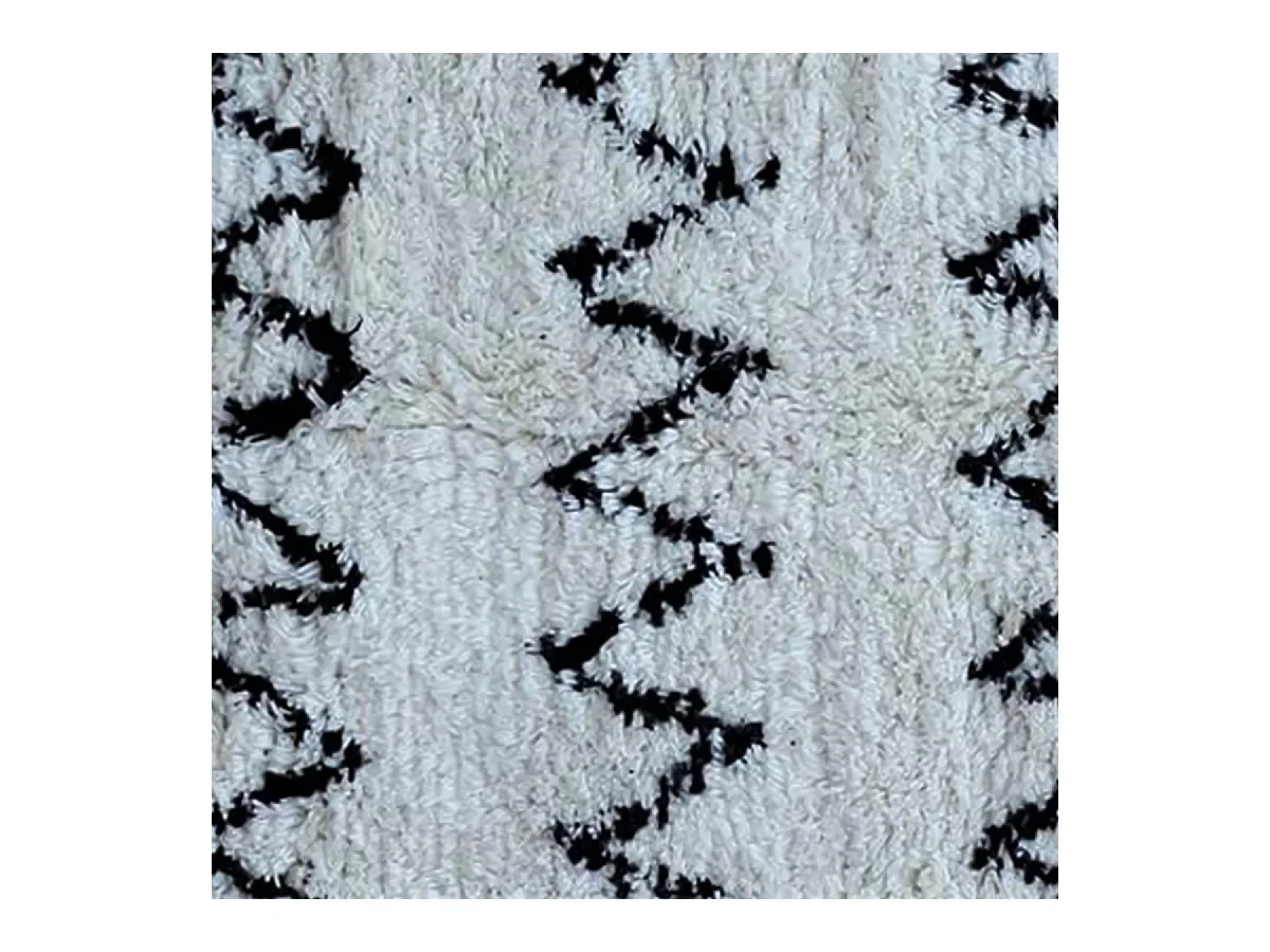 Authentique tapis berbère 150x270 fait main en laine crème CASA