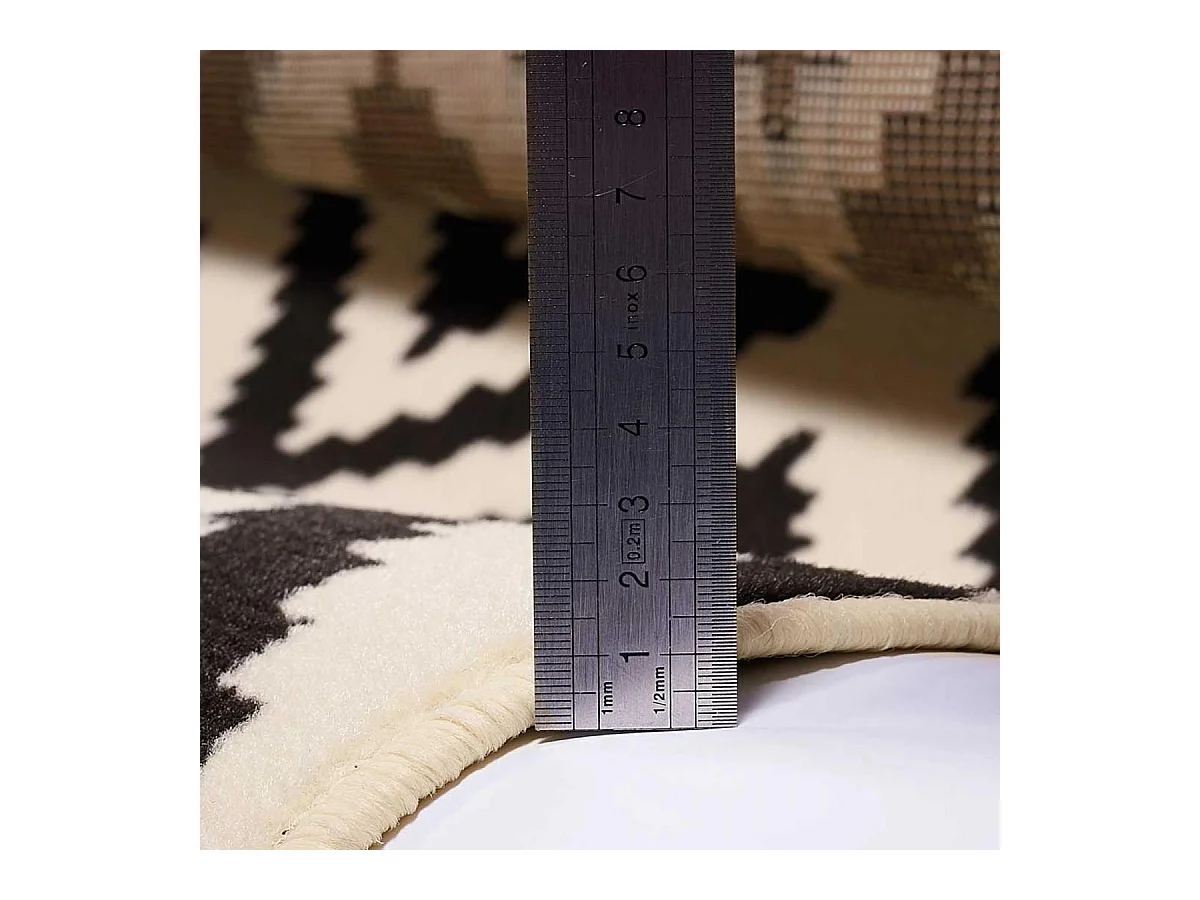 tapis salle à manger 235x320 tissé crème rectangle motif scandinave LYN1 ROMA