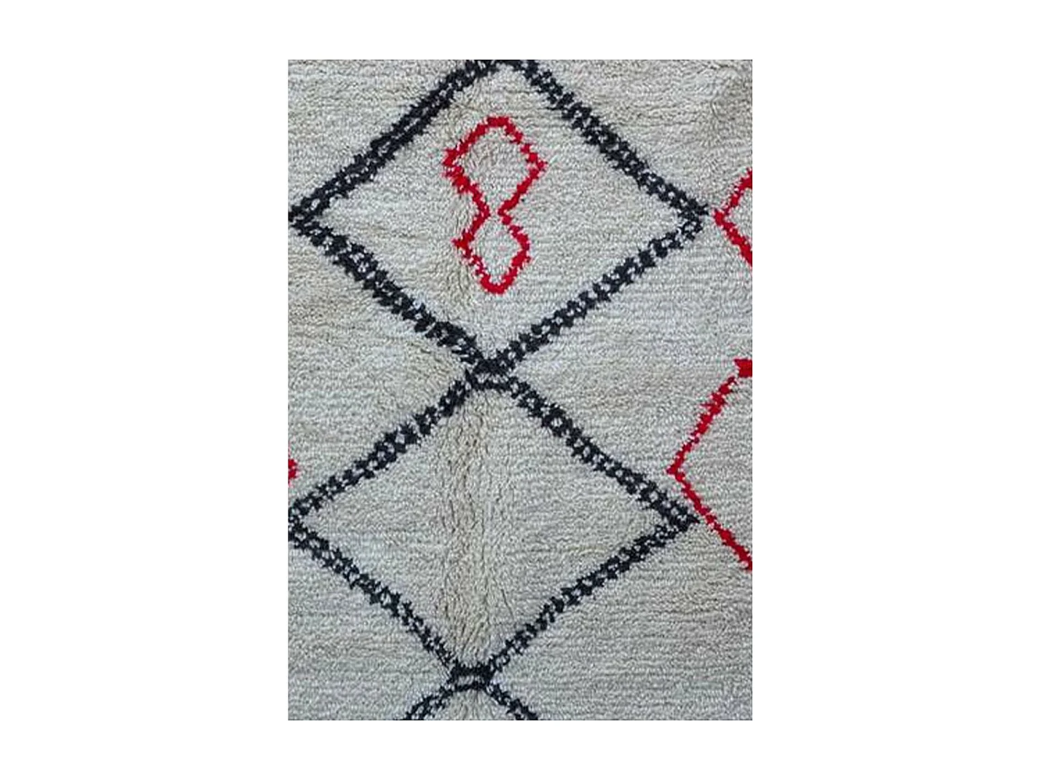 Authentique tapis berbère 155x250 fait à la main en laine crème et rouge Azilal Arguit