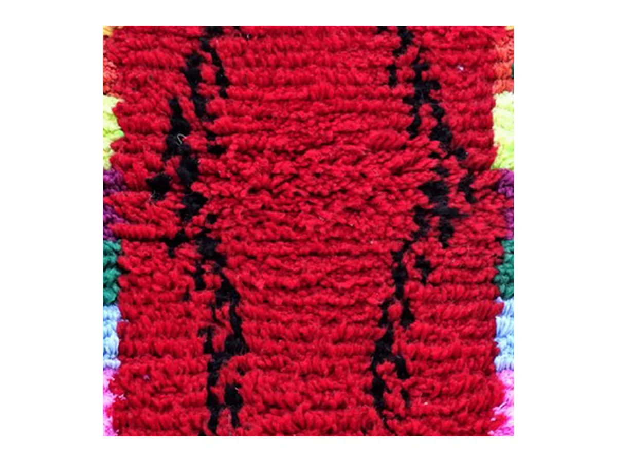 Authentique tapis berbère 55x115 fait à la main en laine rouge et noir BENI OUARAIN DF