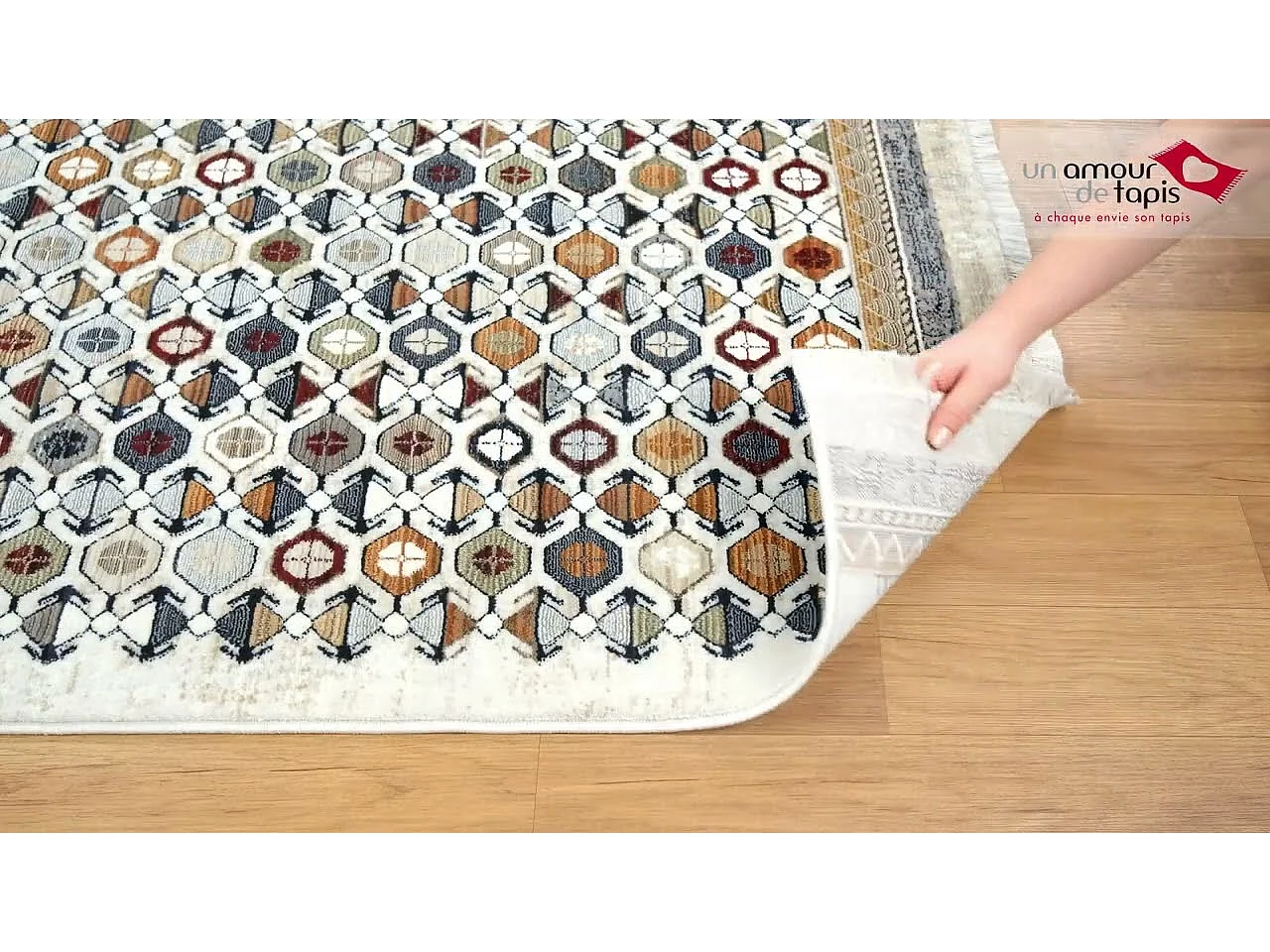 tapis chambre 120x160 tissé rouge et jaune rectangle motif géométrique GUZELLE A