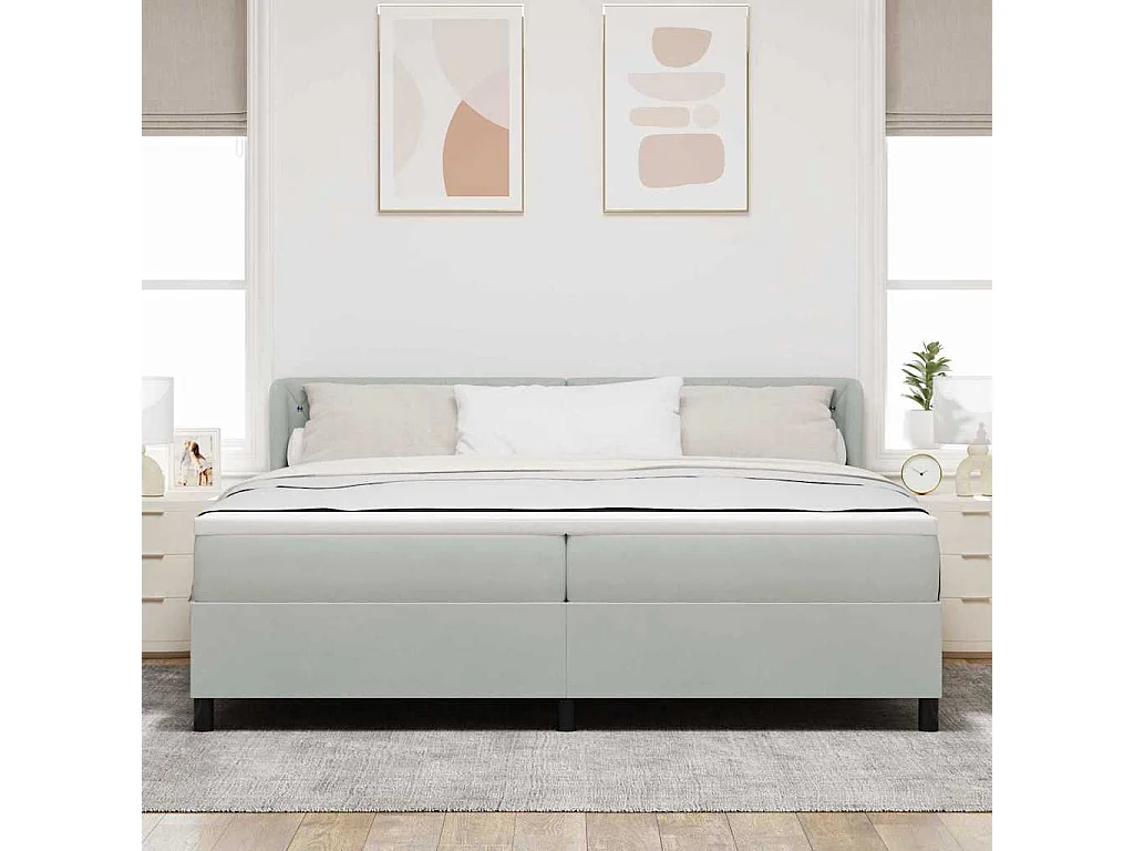 Boxspringbed met matras Lichtgrijs 200 x 200 cm Fluweel