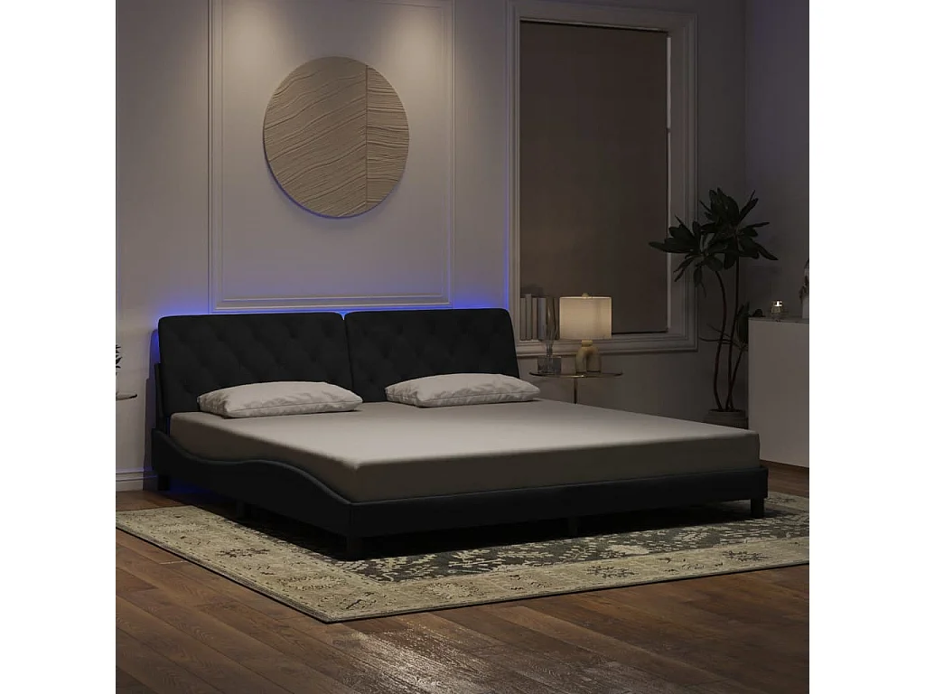 Bedframe met LED zonder matras fluweel zwart 200x200 cm