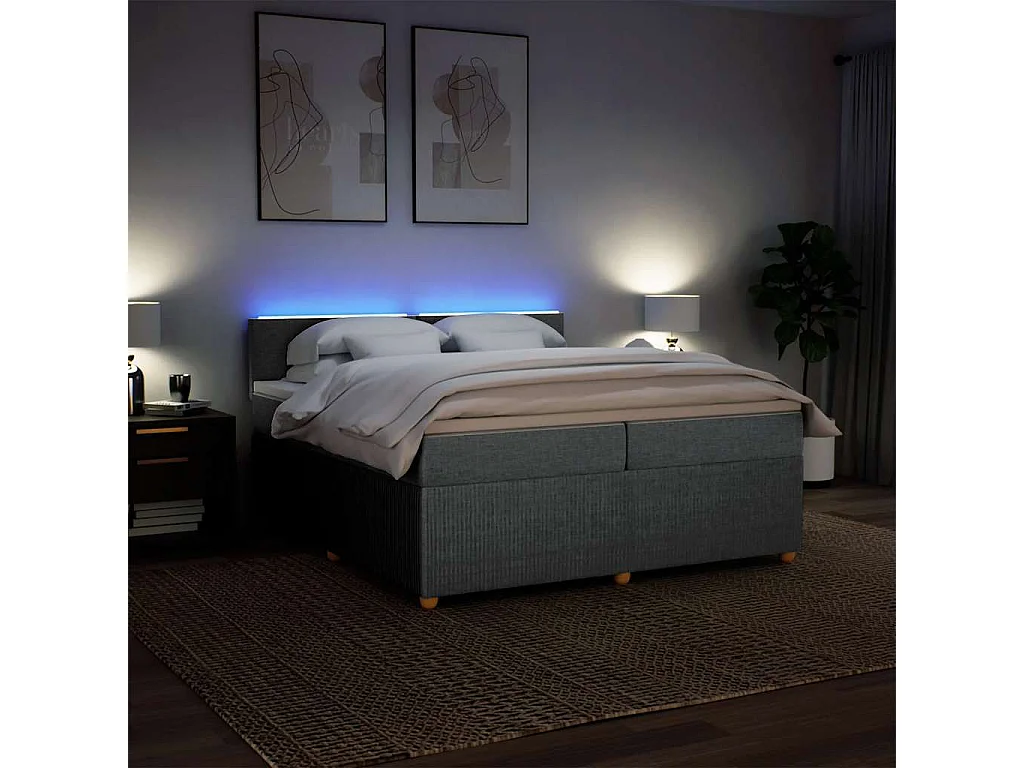 Boxspringbett mit Matratze Hellgrau 200x200 cm Stoff