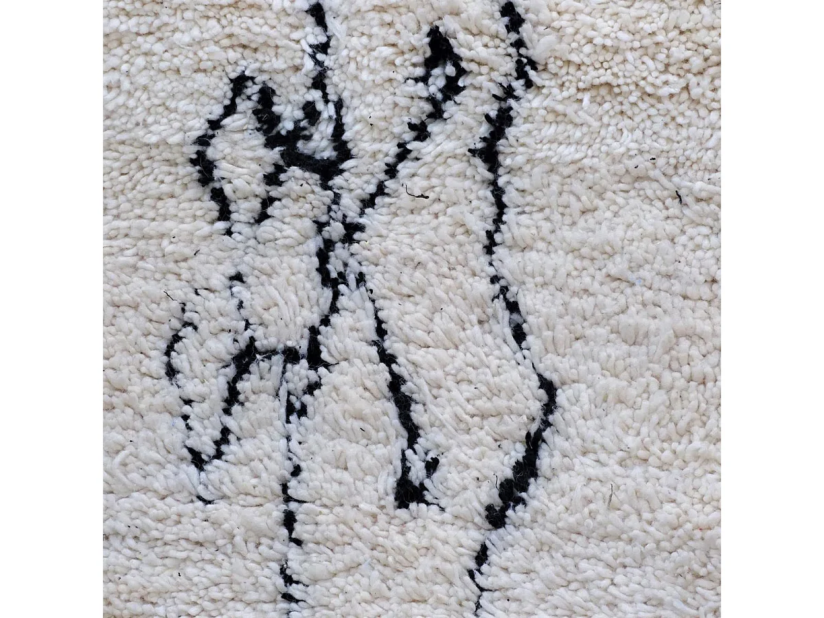 Authentique tapis berbère 250x355 fait à la main en laine blanc cassé et noir BENI OUARAIN AJ