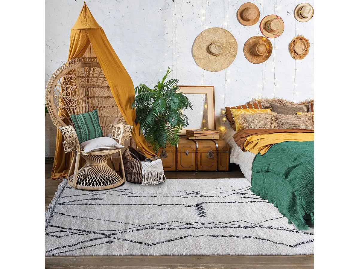 Authentique tapis berbère 250x355 fait à la main en laine blanc cassé et noir BENI OUARAIN AJ