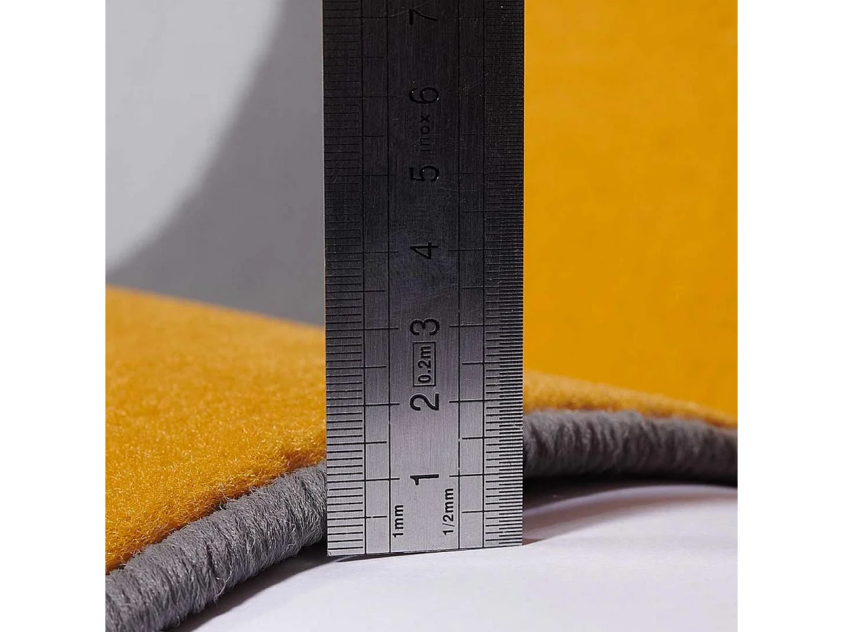 tapis salle à manger 235x320 tissé jaune et gris motif géométrique