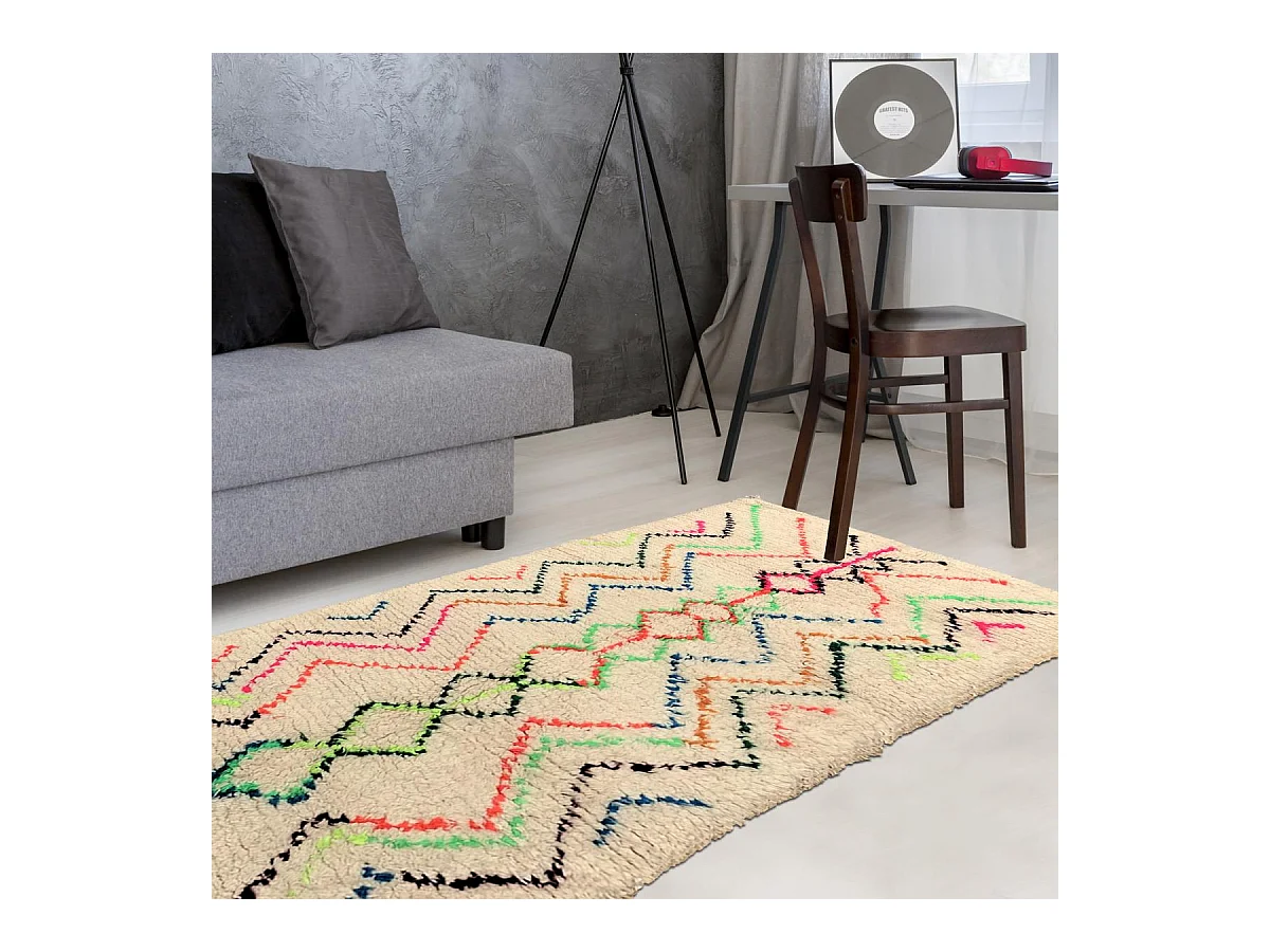 Authentique tapis berbère 120x260 fait à la main en laine blanc cassé et rose AZILAL 2 motif ethnic