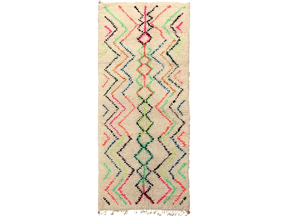 Authentique tapis berbère 120x260 fait à la main en laine blanc cassé et rose AZILAL 2 motif ethnic