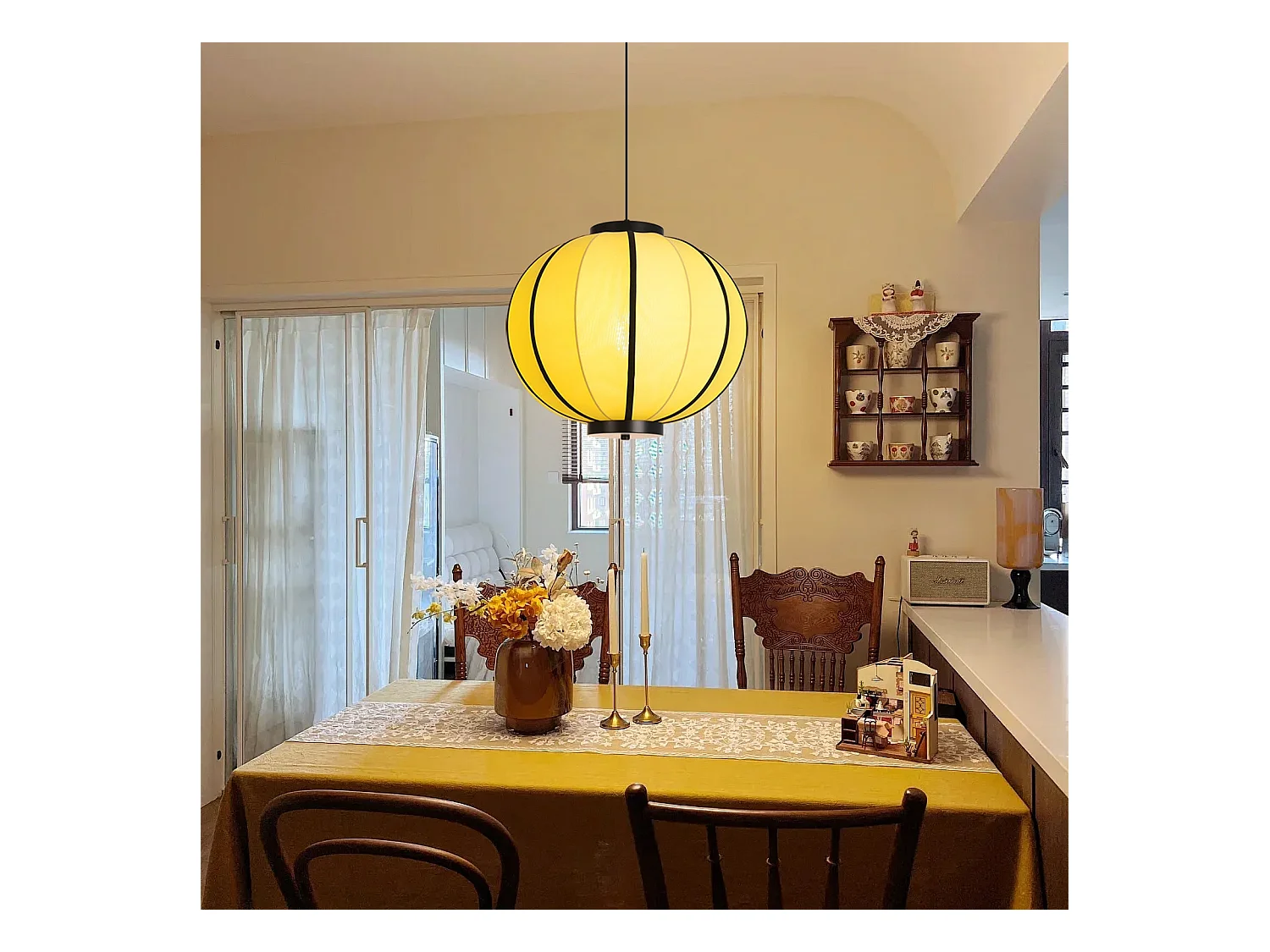 Lampe suspendue en rotin fabriquée à la main d40 cm x h30 cm