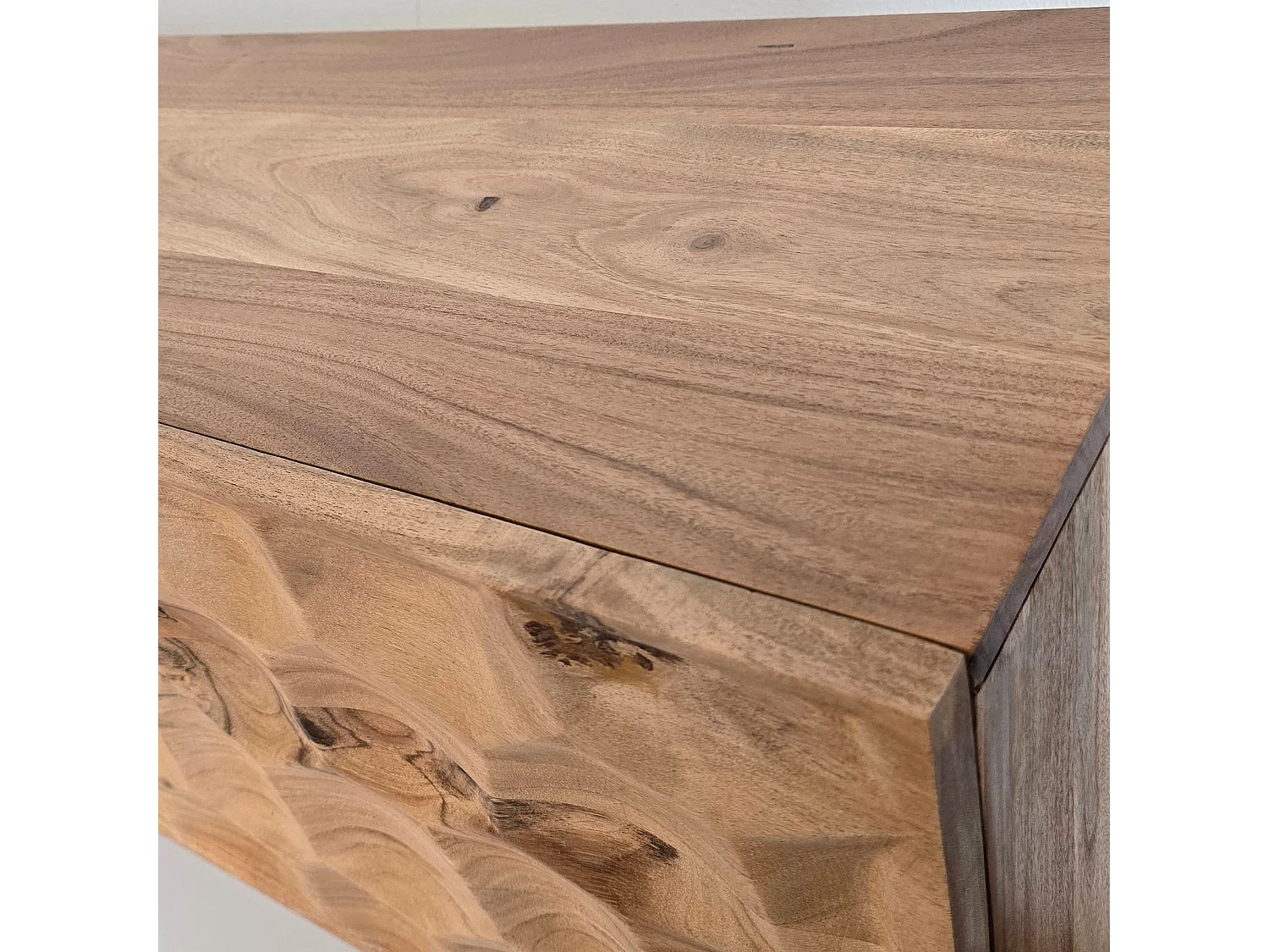 Meuble TV bois massif acacia 160 cm 3 portes design pieds métal moderne