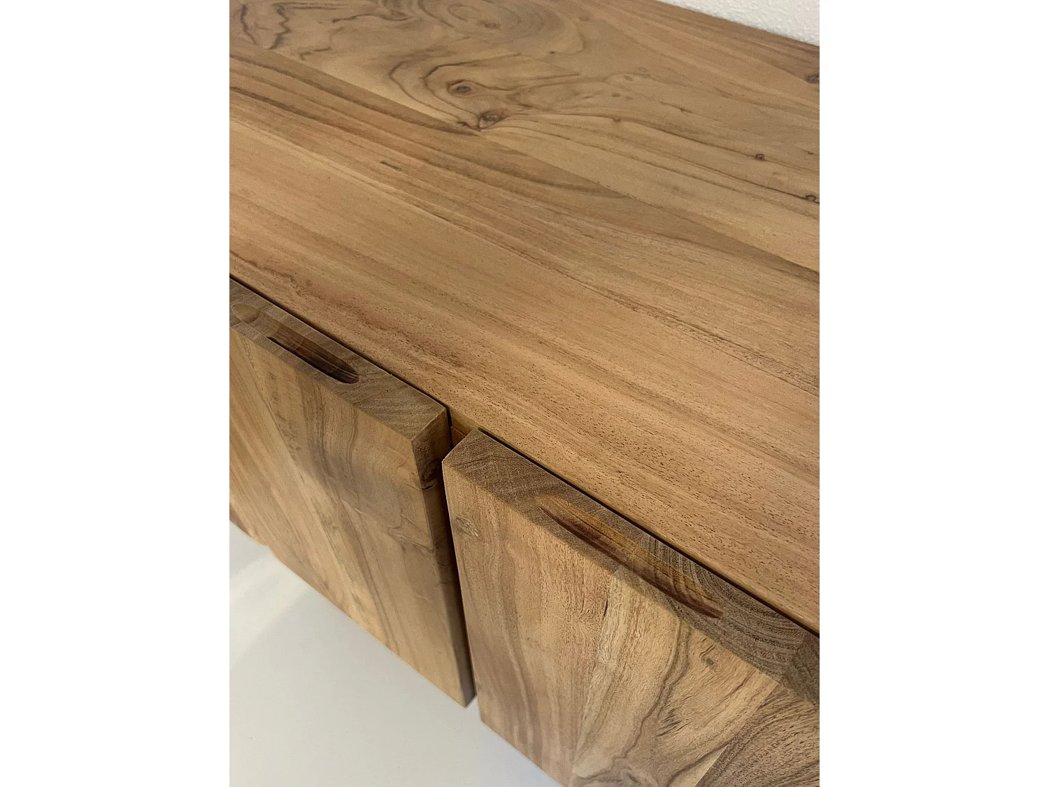 Lowboard Bois Massif Acacia Pieds Métal Meuble TV Buffet Bas Moderne