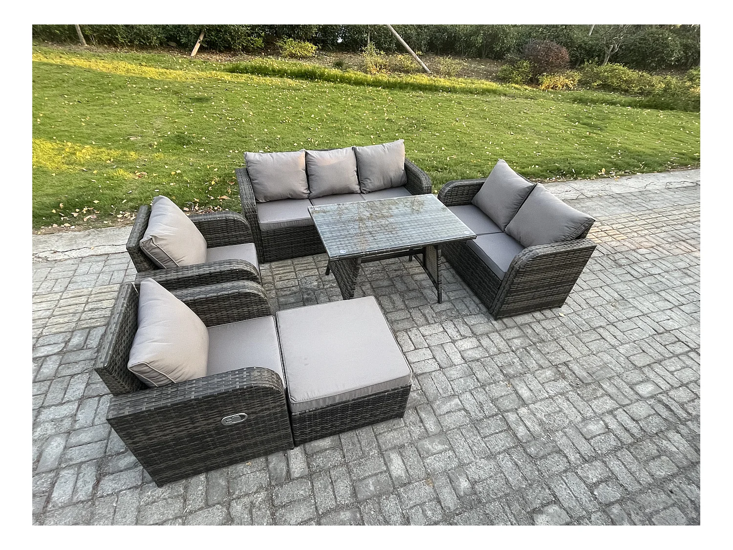 8 places Dossier haut Ensemble de meubles de jardin en rotin avec Table à manger Chaise inclinable Canapé 3 places Canapé d'amour Grand tabouret