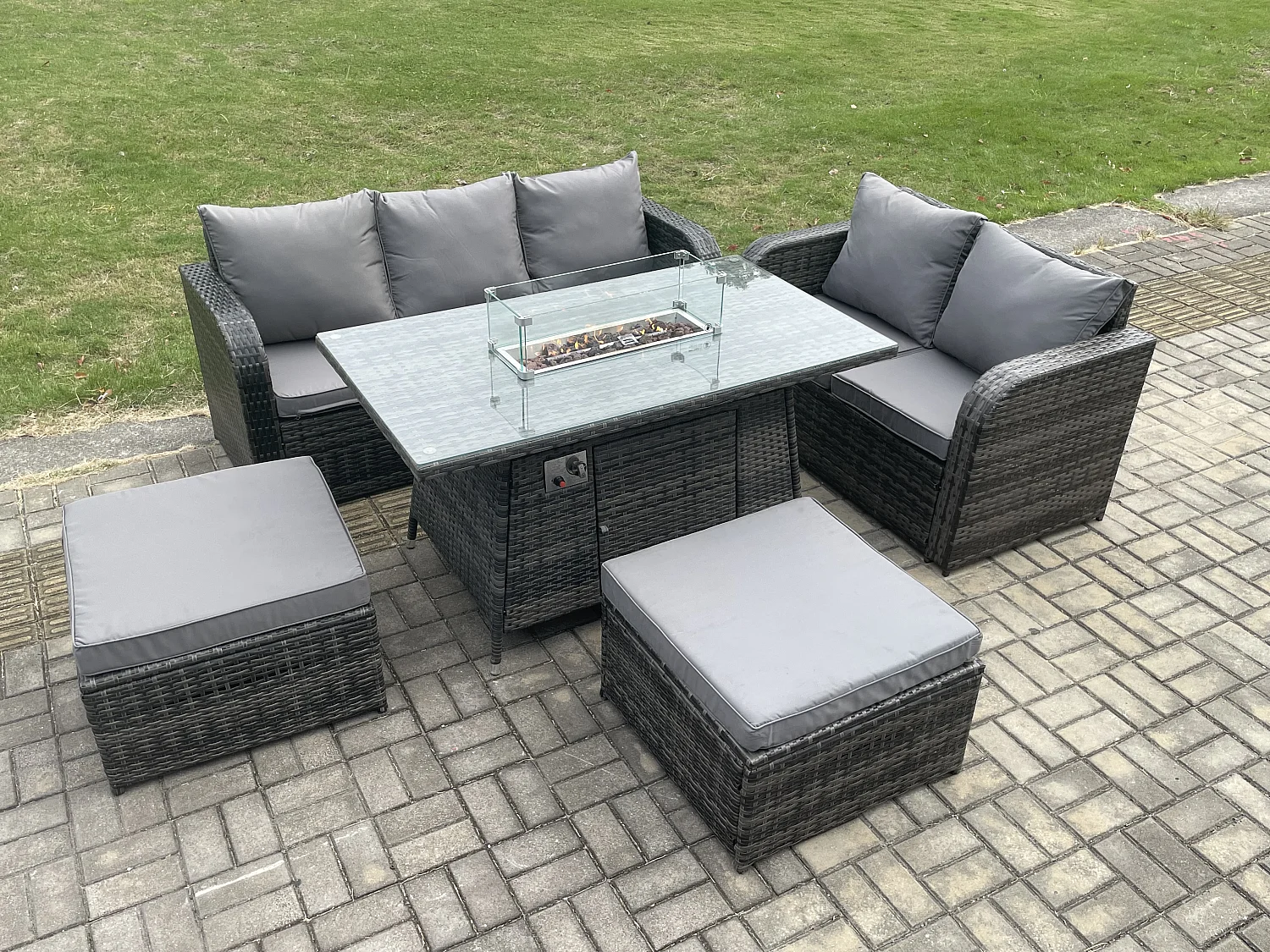 Polyrattan Gartenmöbelset Gasfeuerstelle Esstisch und Sofa set mit 2 hohen Hockern