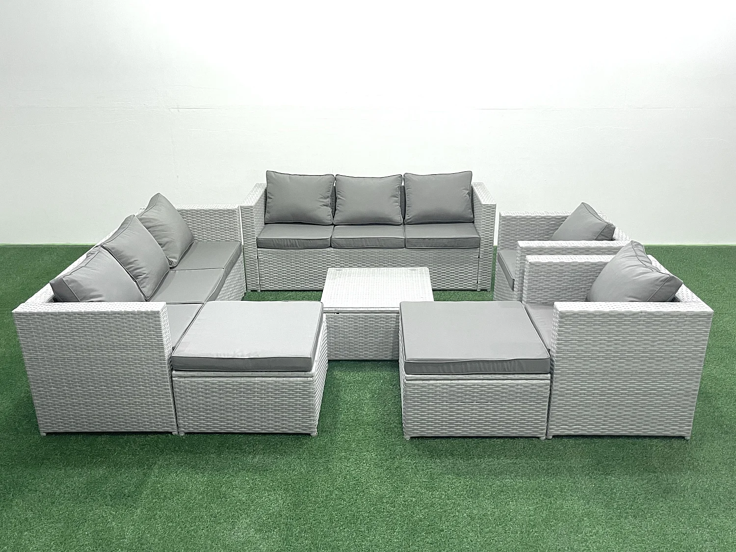 Salon de Jardin en rotin avec 2 Fauteuil Table basse carrée 2 Grand tabourets Gris clair mixte