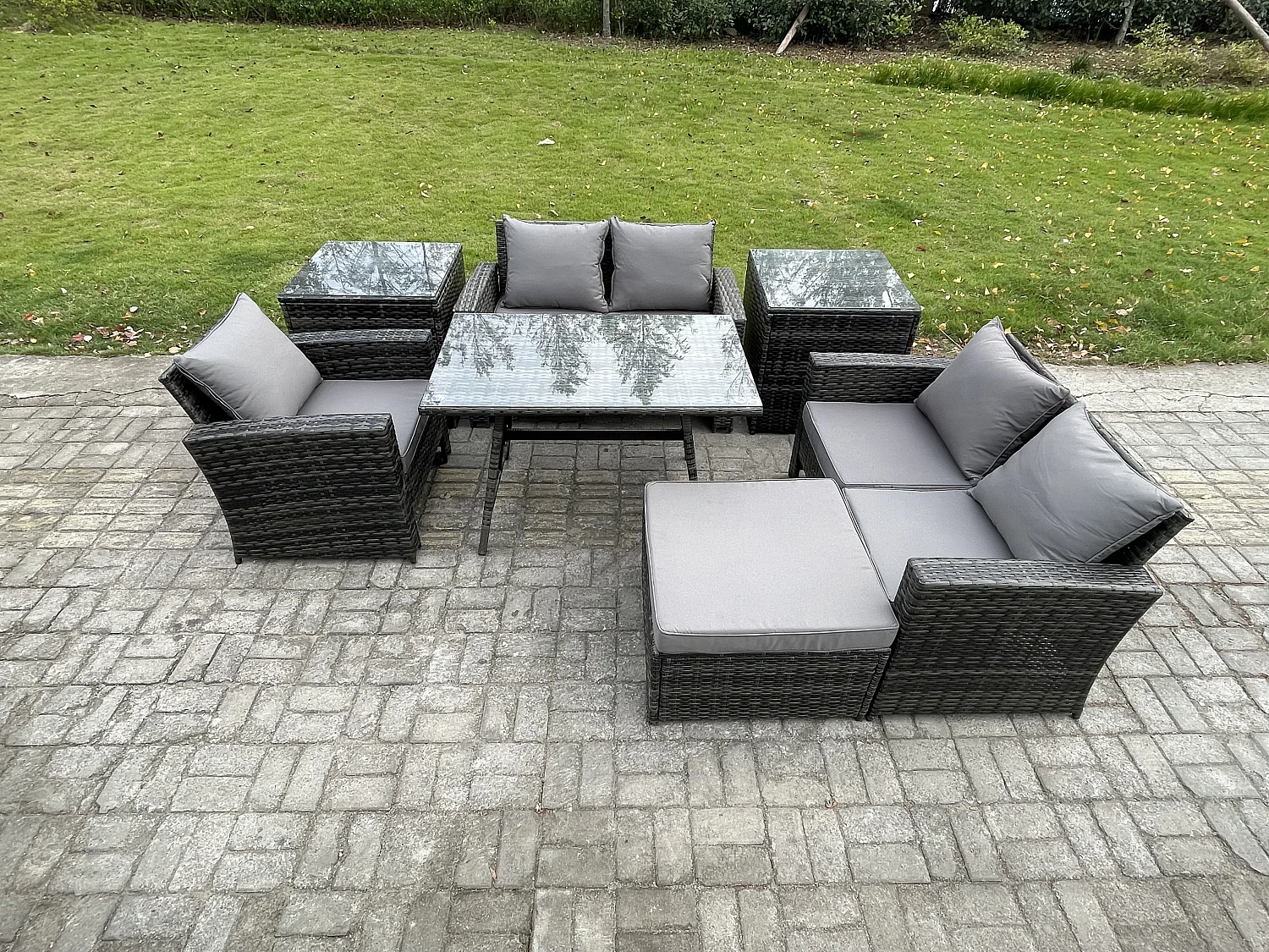 Polyrattan Garten Esstisch Set Gartenmöbel Sofa mit Rechteckiger Esstisch Loveseat Sofa 2 Beistelltischen 2 Großer Hockern Dunkelgrau Gemischt