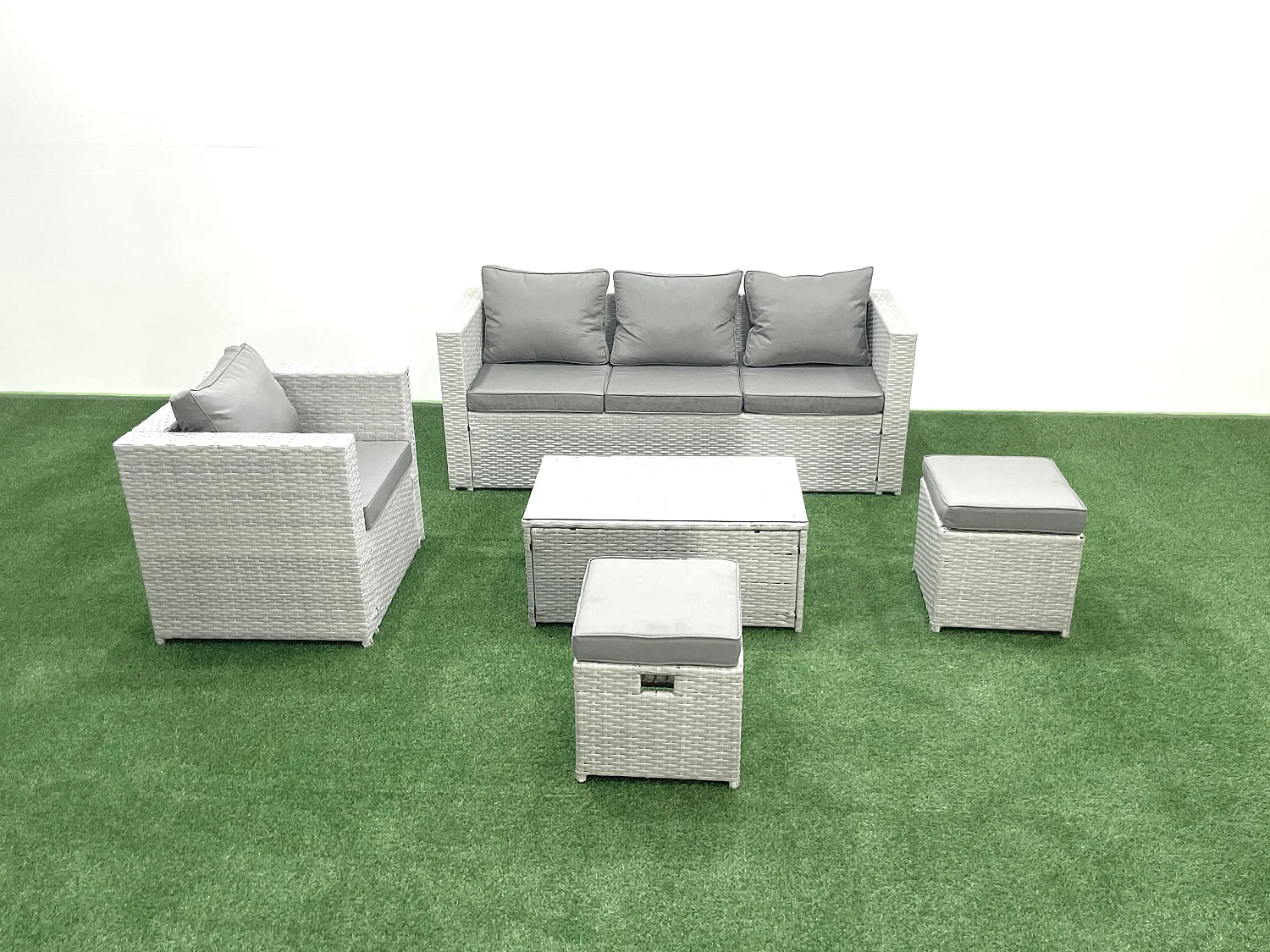 Polyrattan Gartenmöbel Set mit 3-Sitzer Sofa Sessel Rechteckiger Couchtisch 2 Großer Hockern Hellgrau gemischt 6-Sitzer