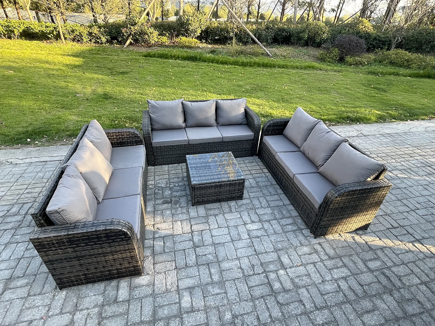 Rattan Gartenmöbel Set im Balkon 9-Sitzer Garten Sofa Set mit Quadratischer Couchtisch