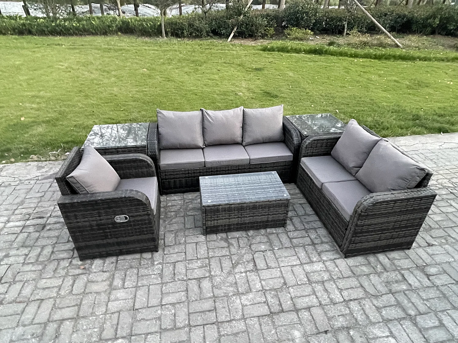 Rattan Gartenmöbel Set im Balkon 6-Sitzer Garten Sofa Set mit Rechteckiger Couchtisch Liegestühle 3-Sitzer Sofa 2 Beistelltischen