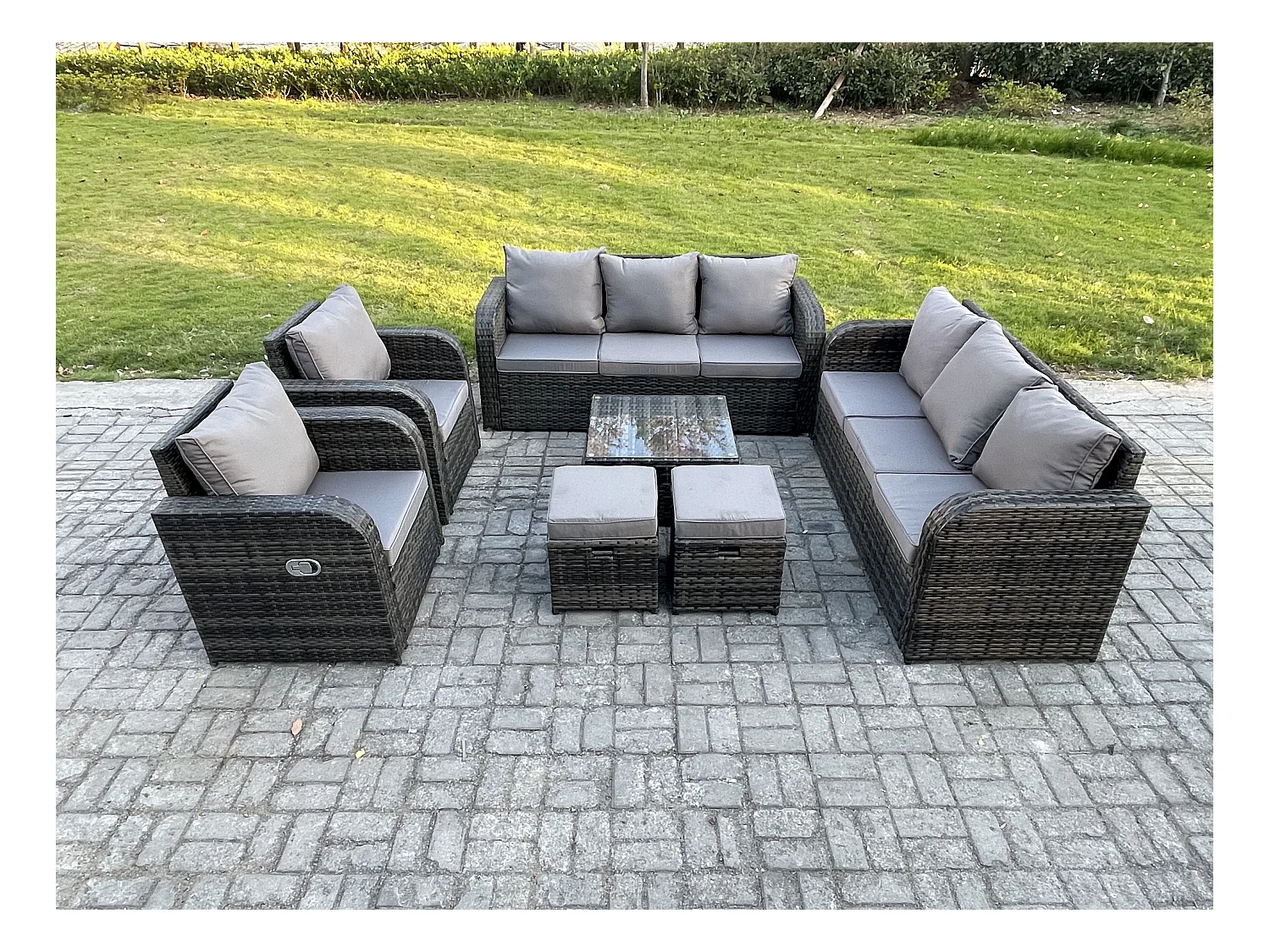 Hoher Rücken Polyrattan Gartenmöbel Set mit Quadratischer Couchtisch 2 kleine Fußhockern Garten Lounge Set Dunkelgrau Gemischt