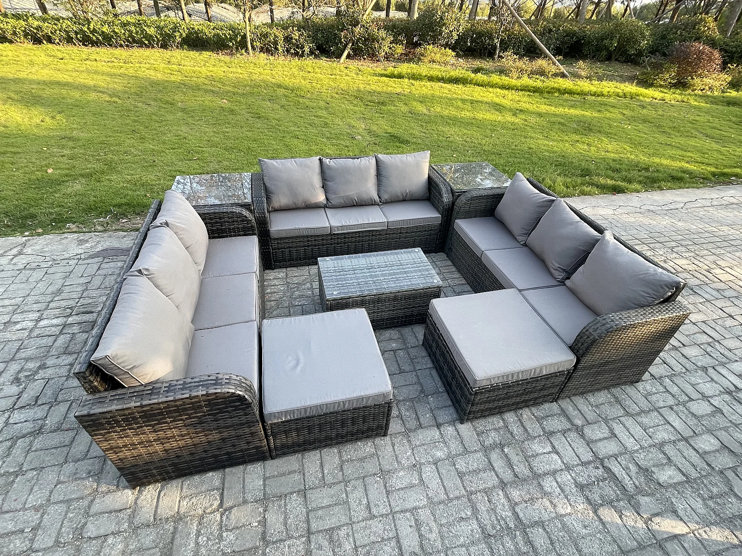 Gartenmöbel-Sets 11-Sitzer Polyrattan Möbel Sofa Sets mit Rechteckiger Couchtisch 3-Sitzer Sofa 2 Beistelltischen 2 hohen Hockern Dunkelgrau Gemischt
