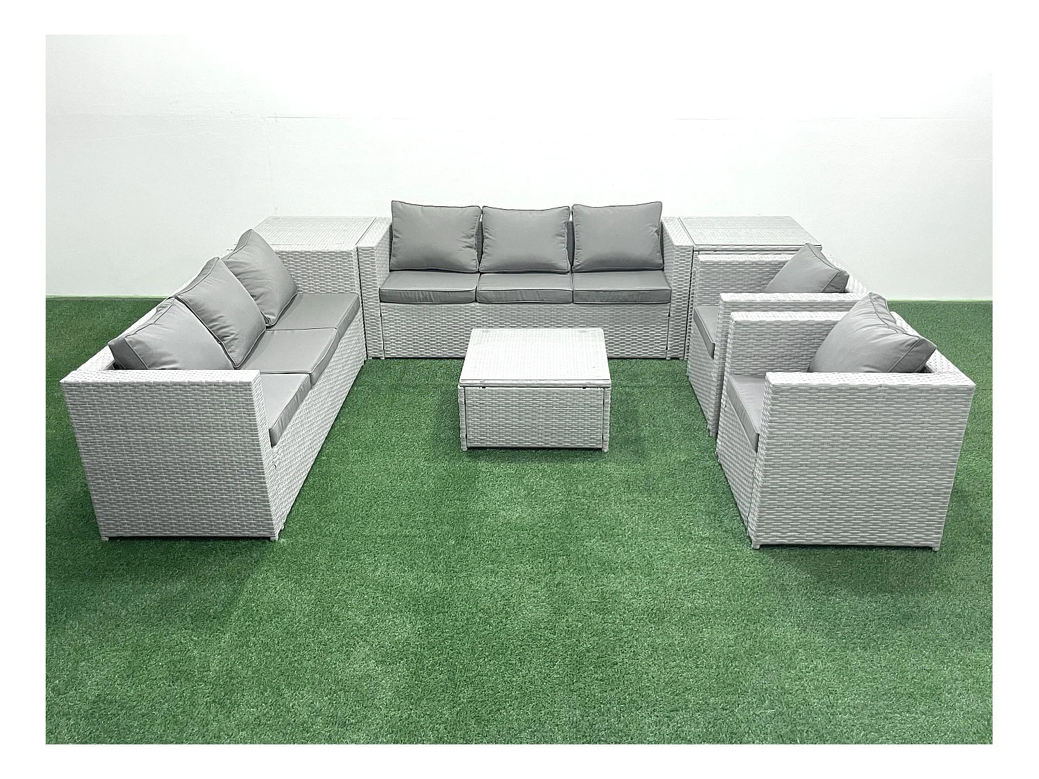Rattan Sofa Gartenmöbel Set mit 2 Sesseln Quadratischer Couchtisch 2 Beistelltischen Hellgrau gemischt