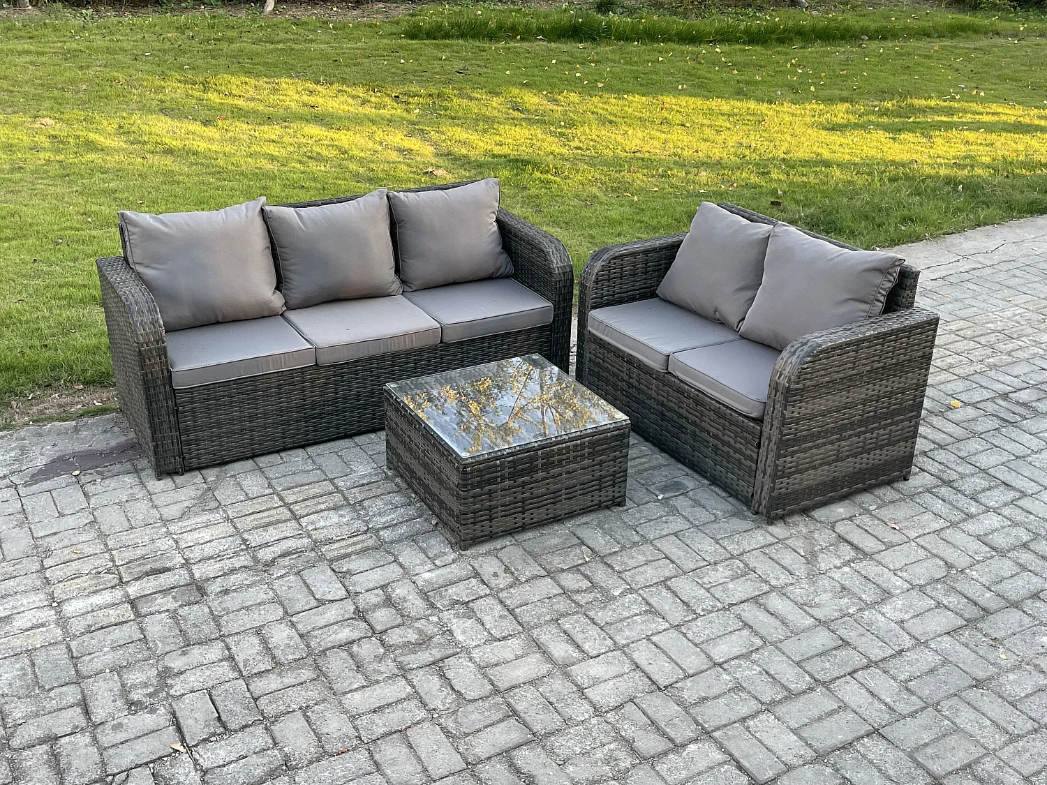 Salon de jardin 5 places Ensemble de canapés en rotin Table basse carrée