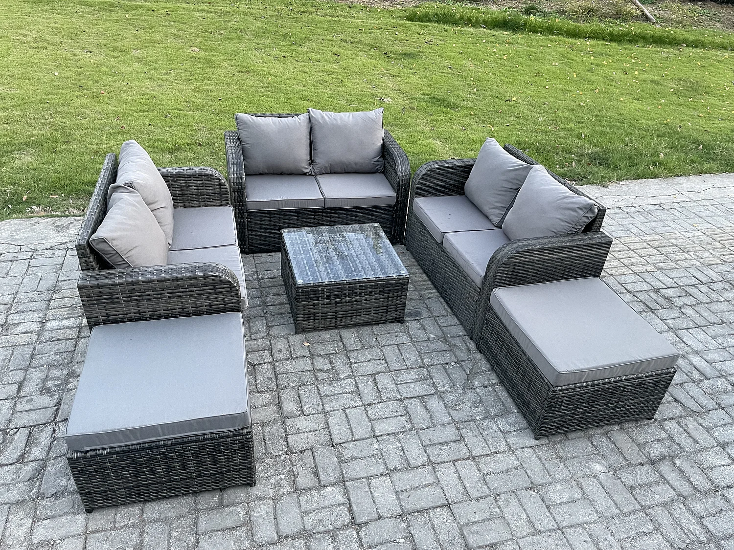 8-Sitzer Hoher Rücken Polyrattan Gartenmöbel Set mit Quadratischer Couchtisch 2 hohen Hockern Love Sofa Garten Lounge Set Dunkelgrau Gemischt