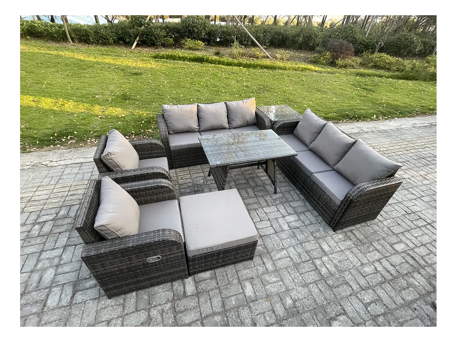 9 places Ensemble de canapés en rotin Table & Fauteuil avec Canapé 3 places Table à manger rectangulaire Grand tabouret Table d'appoint Gris foncé mixte