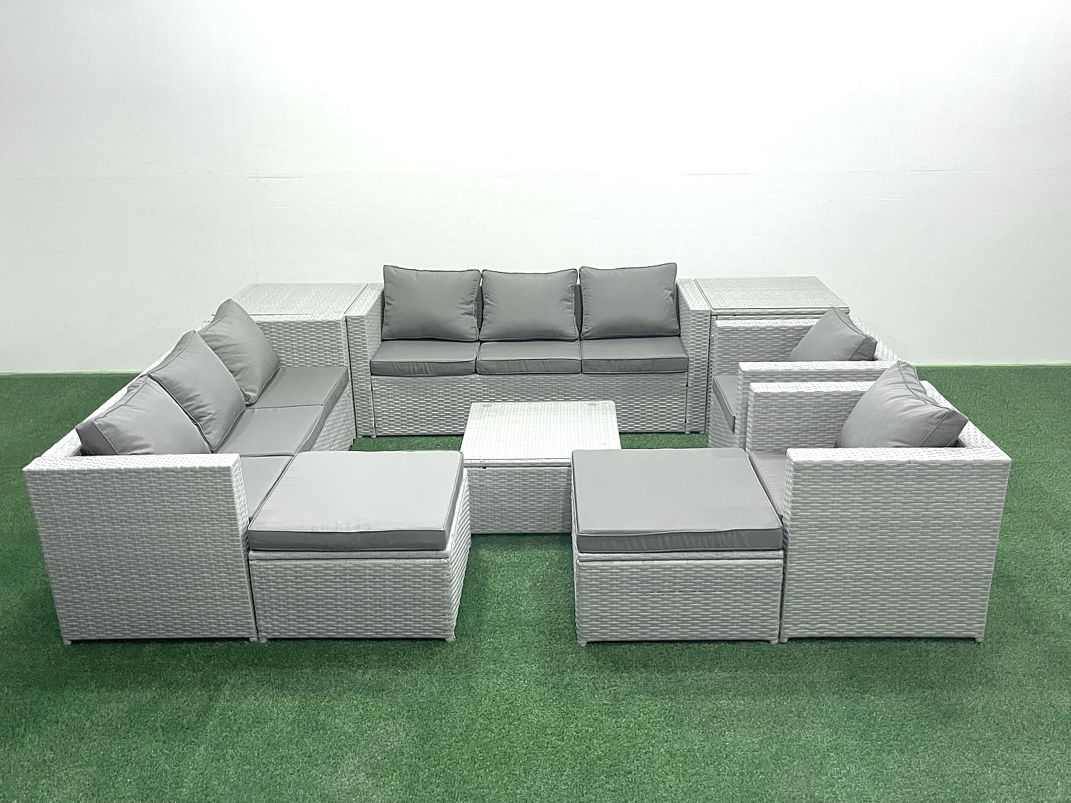 Salon de Jardin en rotin avec 2 Fauteuil Table basse carrée 2 Grand tabourets 2 Tables d'appoint Gris clair mixte