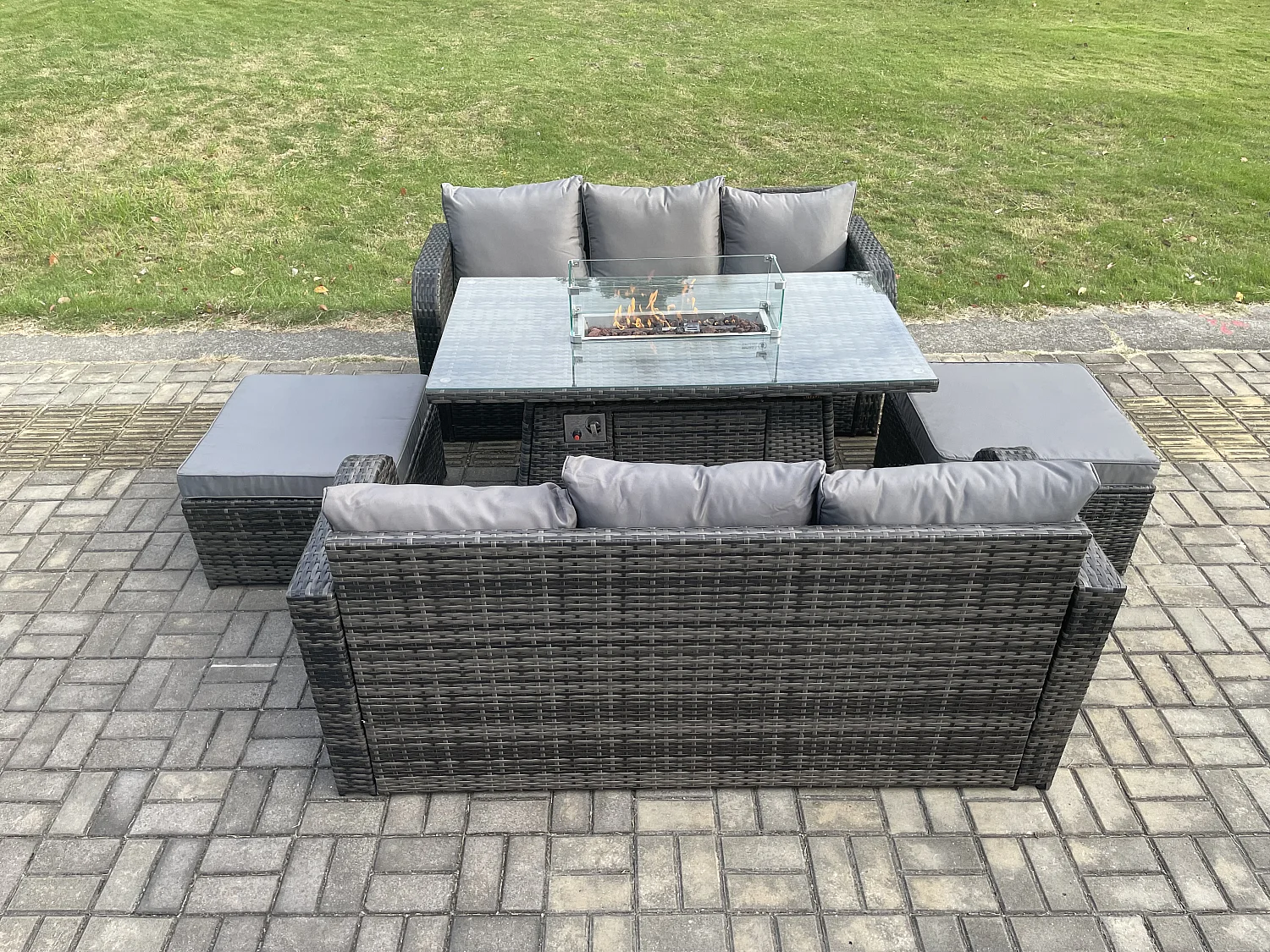 Ensemble Salon de Jardin Extérieur en polyrotin Table de foyer à gaz et Canapé avec 2 Grand tabourets