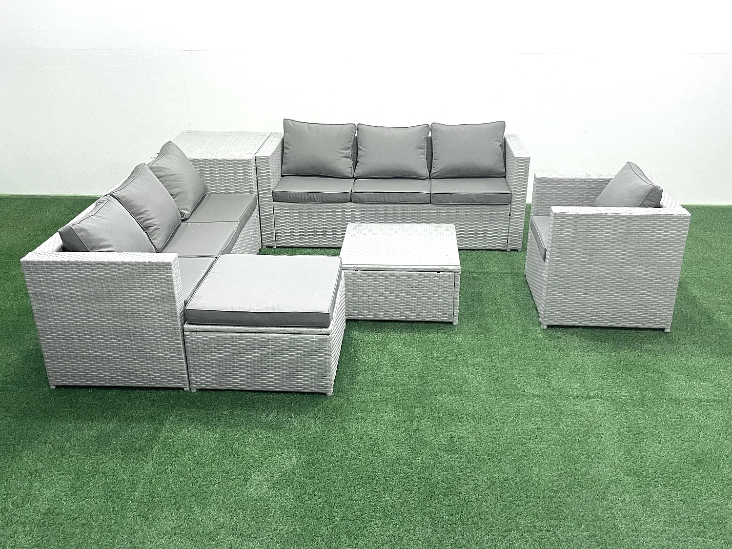Polyrattan Sofa Gartenmöbel Set mit Sessel Quadratischer Couchtisch 2 Großer Hockern Beistelltisch Hellgrau gemischt