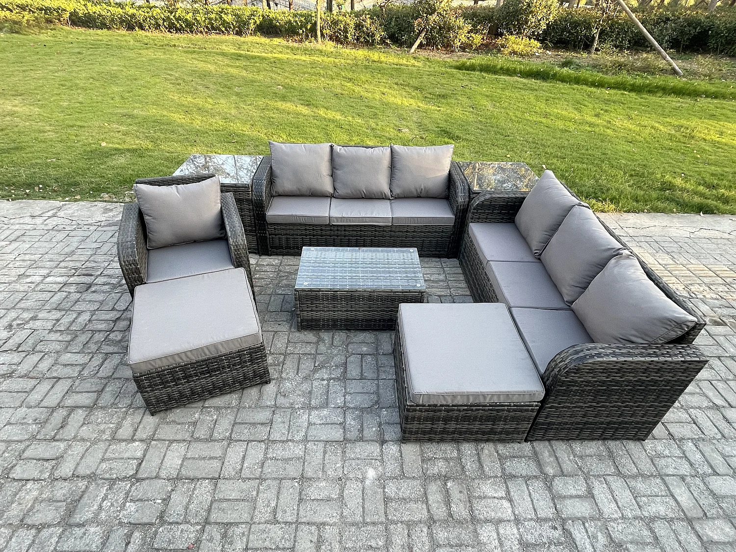 9 places Ensemble de canapés en rotin salon de jardin avec Table basse rectangulaire Canapé 3 places 2 Grand tabourets 2 Tables d'appoint Gris foncé mixte