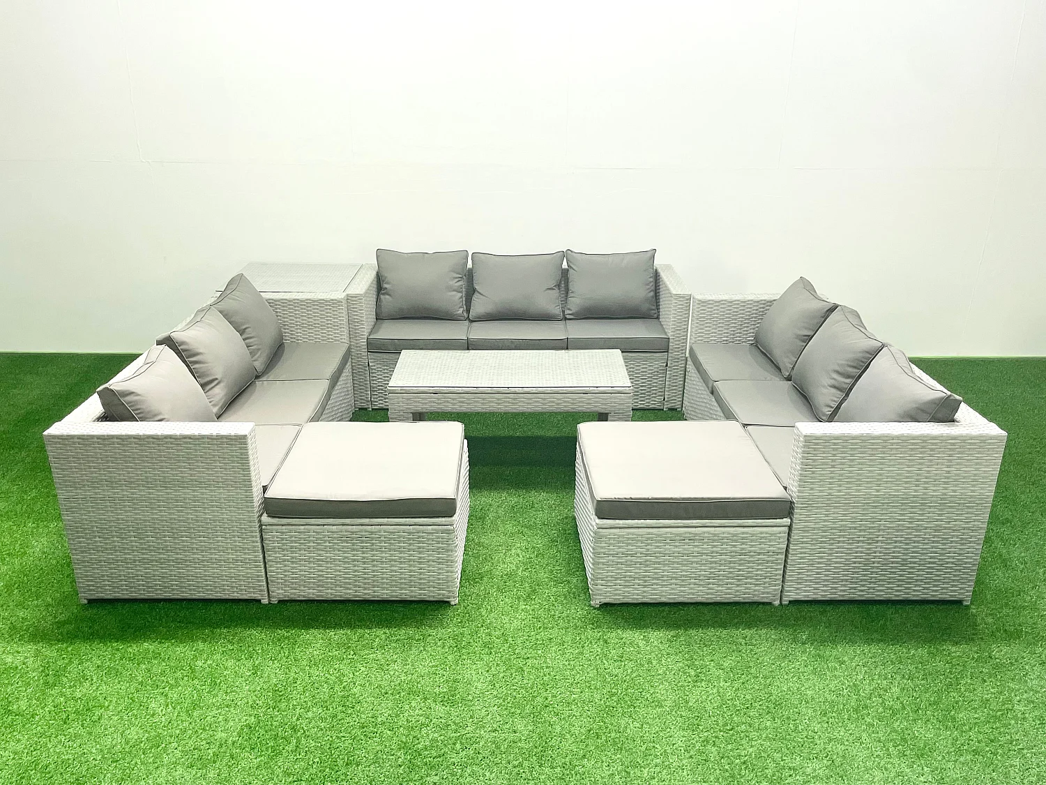 Ensemble de meubles d'extérieur en rotin 11 places avec Table basse oblongue 2 Grand tabourets Table d'appoint Gris clair mixte