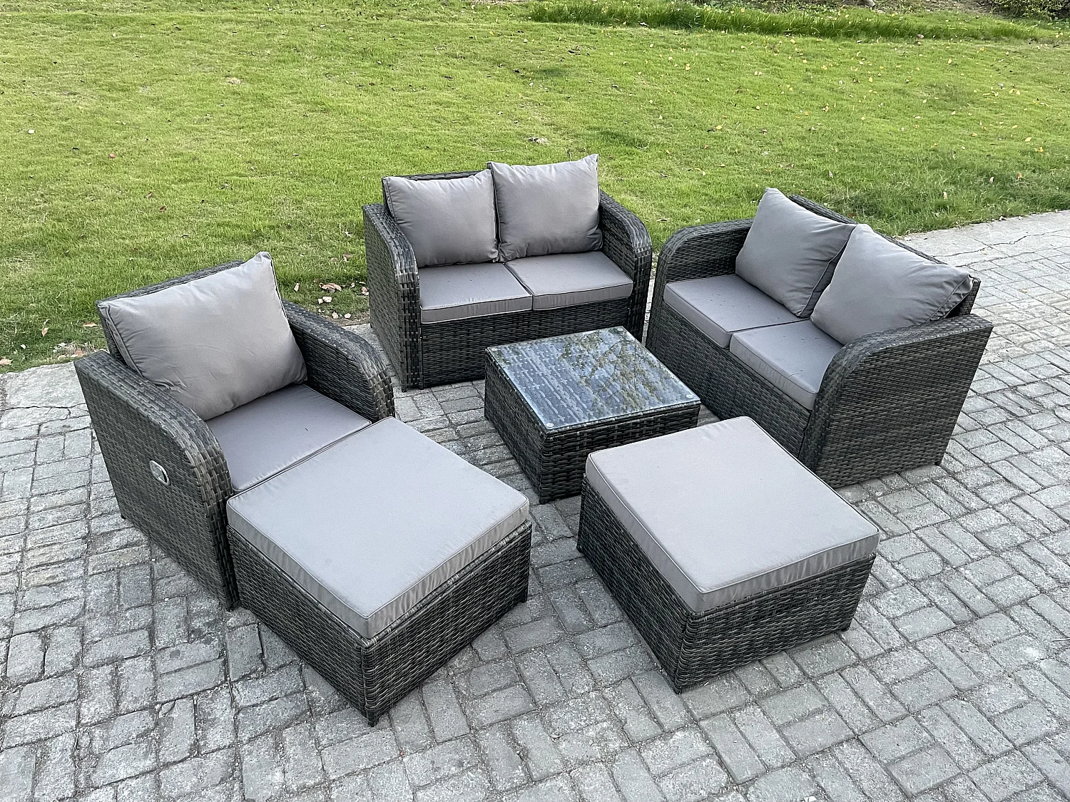7-Sitzer Hoher Rücken Polyrattan Gartenmöbel Set mit Quadratischer Couchtisch 2 hohen Hockern Love Sofa Garten Lounge Set Dunkelgrau Gemischt