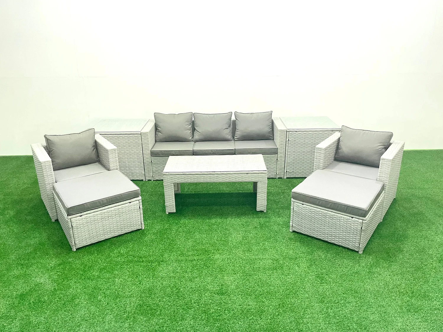 Polyrattan Gartenmöbel Set 7-Sitzer Outdoor Garten Sofa 2 Sesseln Rechteckiger Couchtisch Set mit 2 Hockern 2 Beistelltischen Hellgrau gemischt