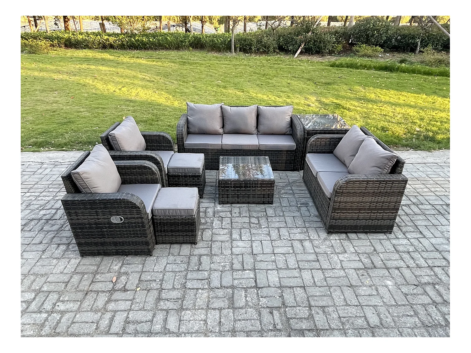 9-Sitzer Gartenmöbelset Rattan Garten Sofa im Freien Sessel mit Gehärteter Glastisch Beistelltisch 2 kleine Fußhockern Dunkelgrau Gemischt