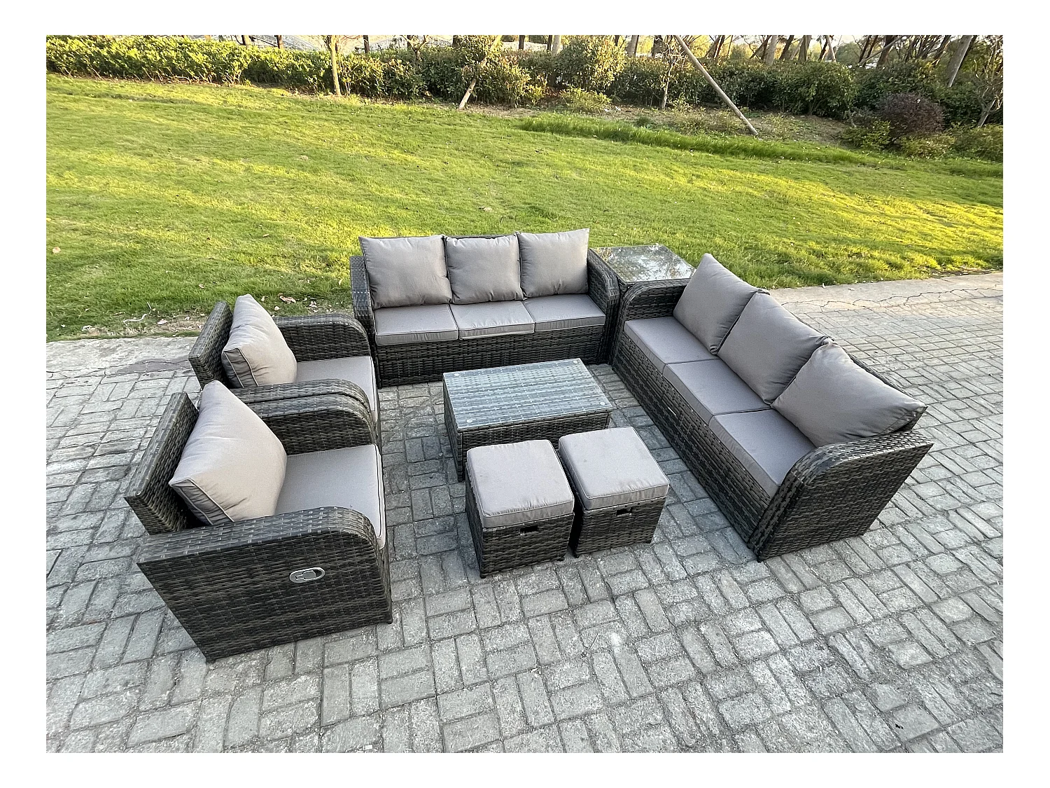 Rattan Gartenmöbel Sofa Set Tisch & Stühle Set mit 3-Sitzer Sofa Liegestühle Beistelltisch 2 kleine Fußhockern Dunkelgrau Gemischt