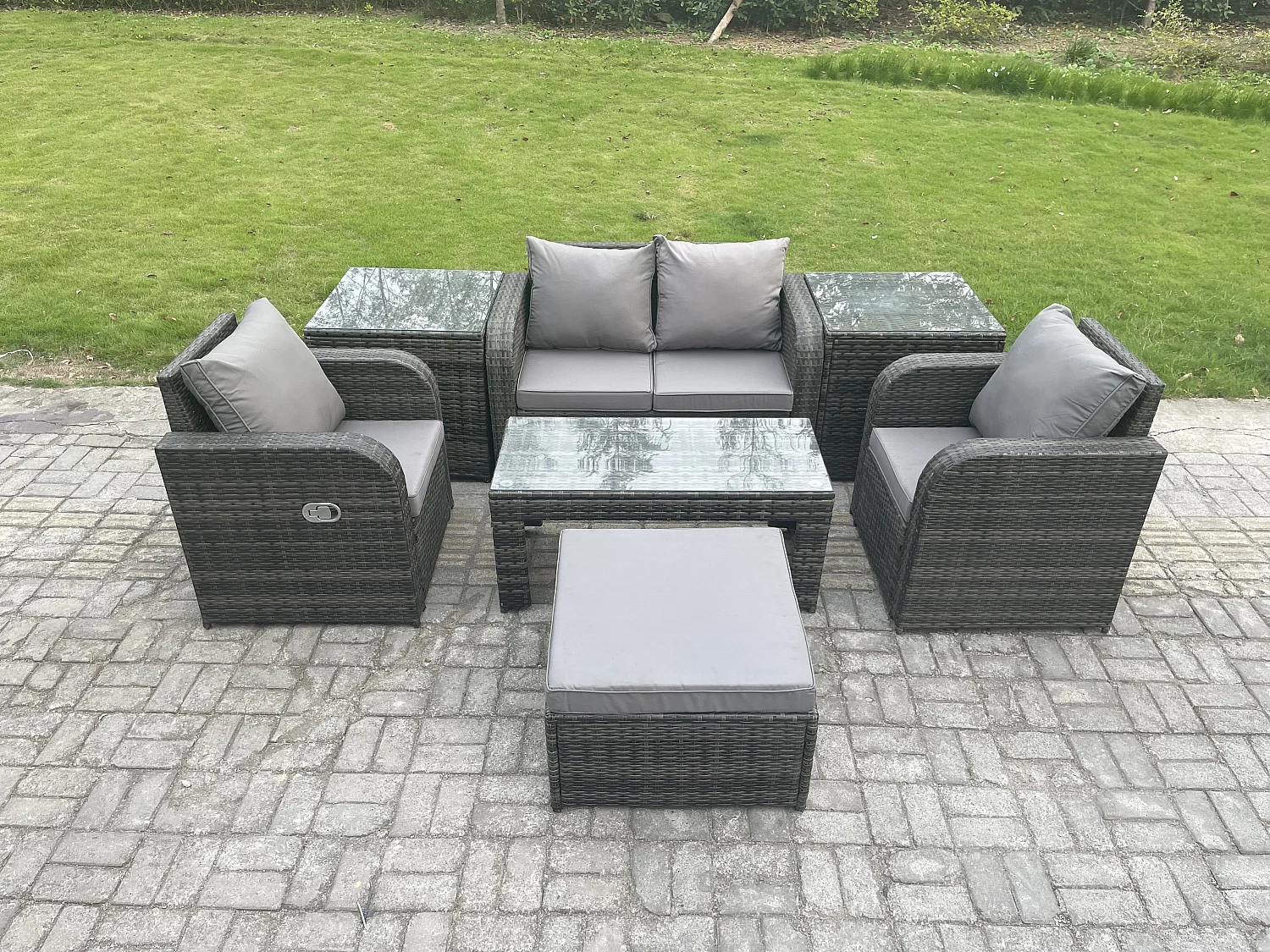 Rattan Lounge Sofa Set 7 PCS Gartenmöbel-Set mit Rechteckiger Couchtisch Love Sofa 2 Beistelltischen 2 Großer Hockern Dunkelgrau Gemischt