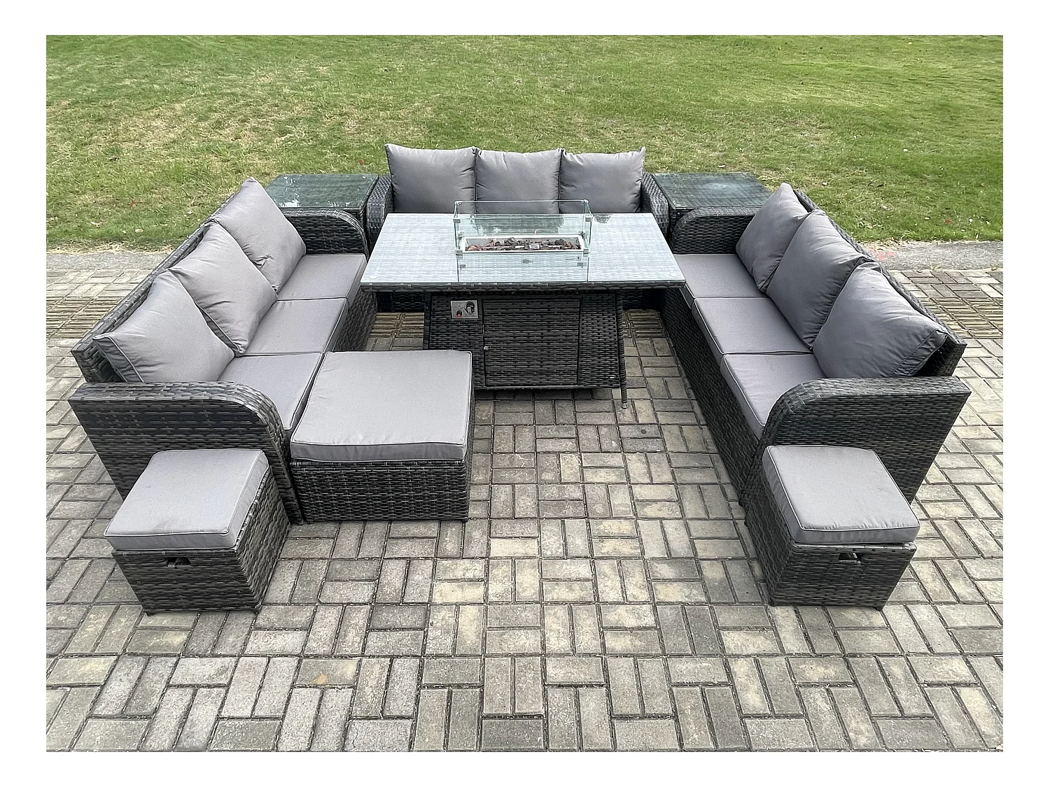 Rattan Gartenmöbel im Freien Gasfeuerstelle Esstisch Set mit 2 Beistelltischen Lounge Sofa 3 Hockern