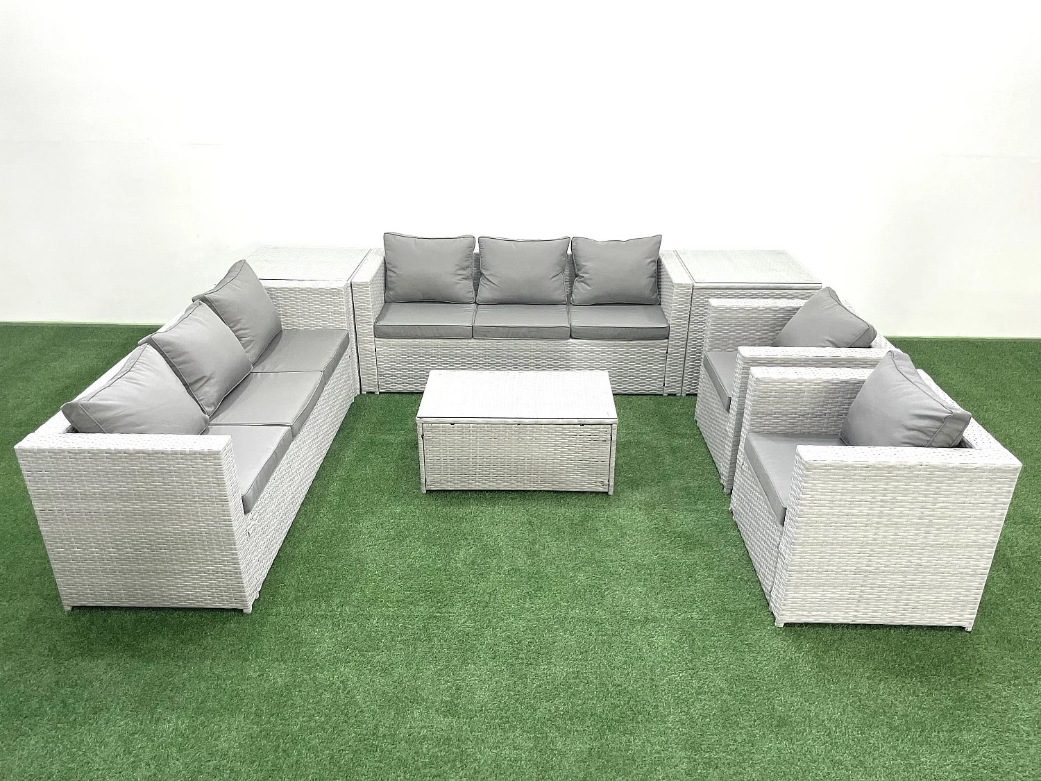 Rattan Sofa Gartenmöbel Set mit 2 Sesseln Rechteckiger Couchtisch 2 Beistelltischen Hellgrau gemischt
