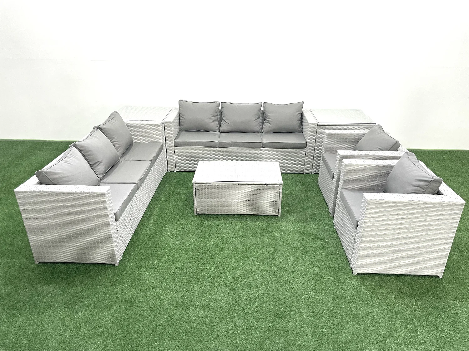 Rattan Sofa Gartenmöbel Set mit 2 Sesseln Rechteckiger Couchtisch 2 Beistelltischen Hellgrau gemischt