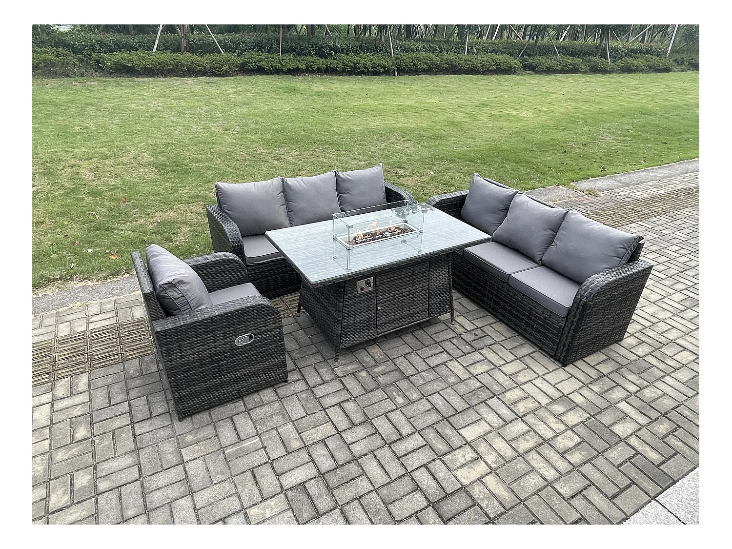 Rattan Gartenmöbel Set im Balkon Gas Feuerstelle Tisch Liegestühle 3-Sitzer Sofa Sets 7-Sitzer